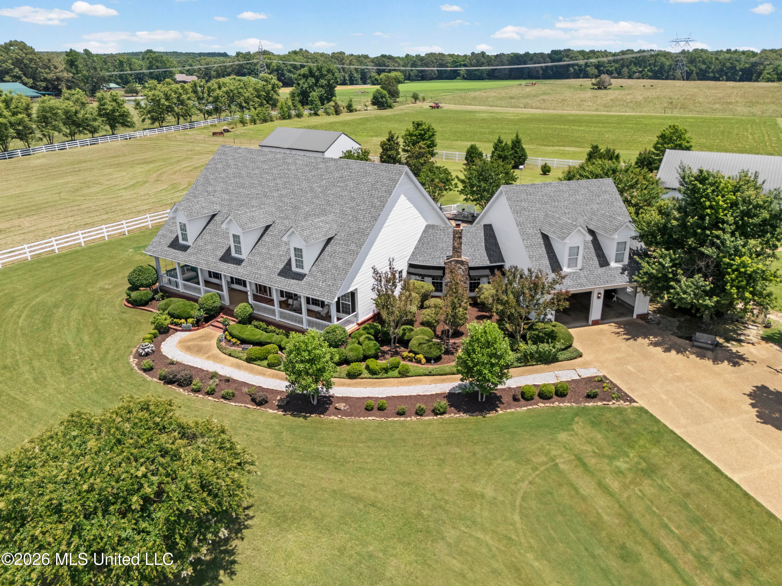 1646 Valentine Road — photo