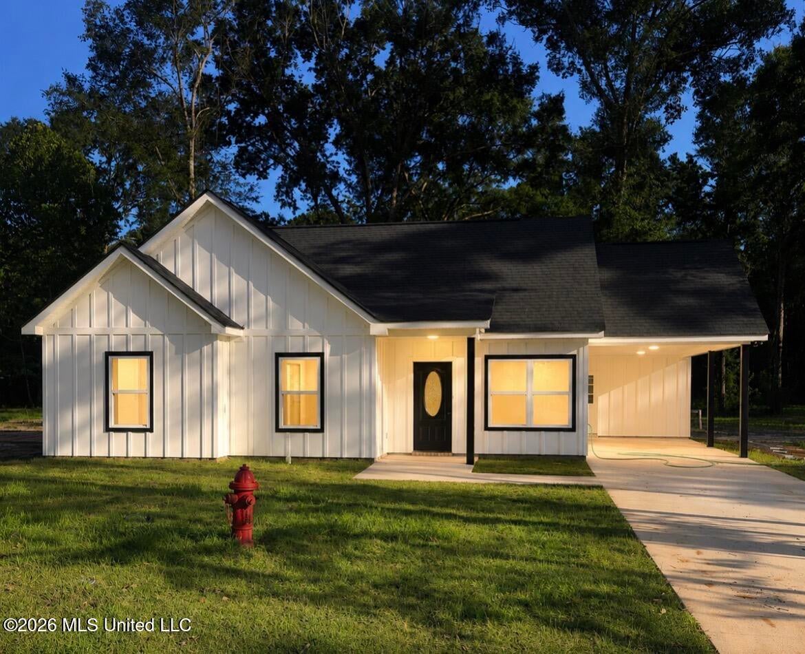 1027 Neal Road — photo