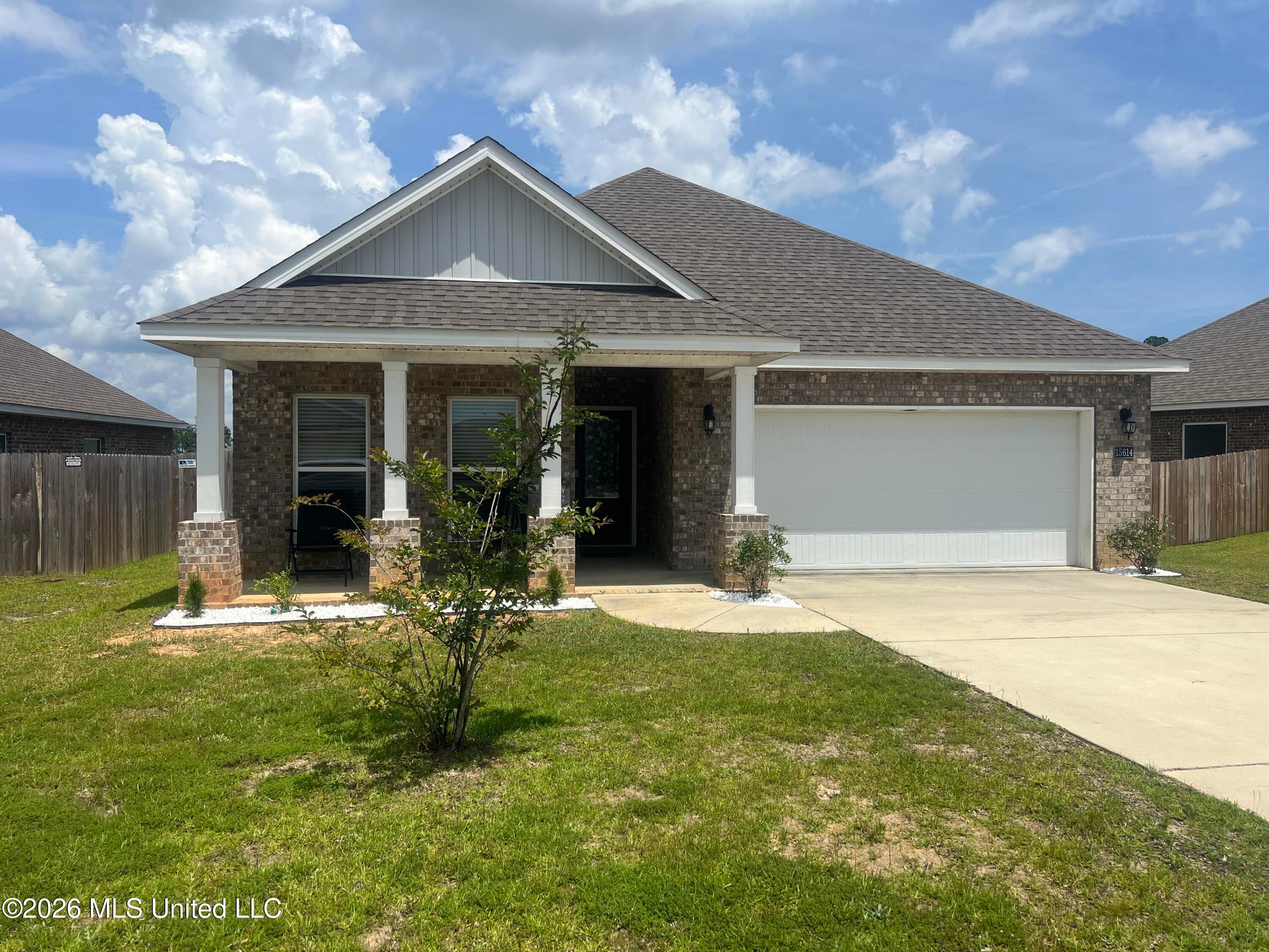 15614 Arran Way — photo