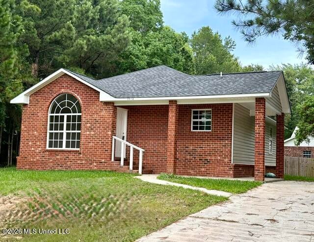 2516 S Beachview Drive — photo