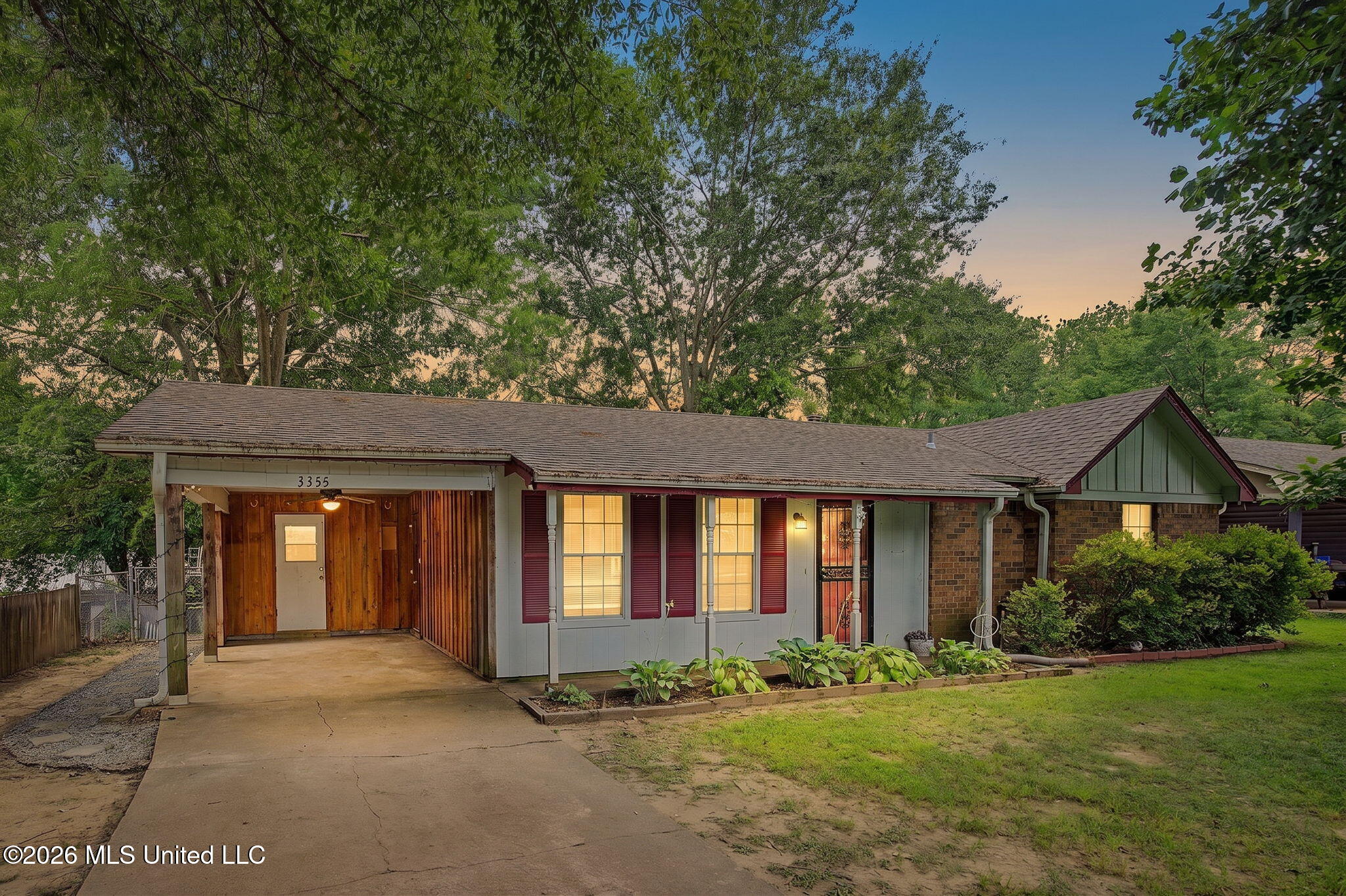 3355 Greenway Drive — photo