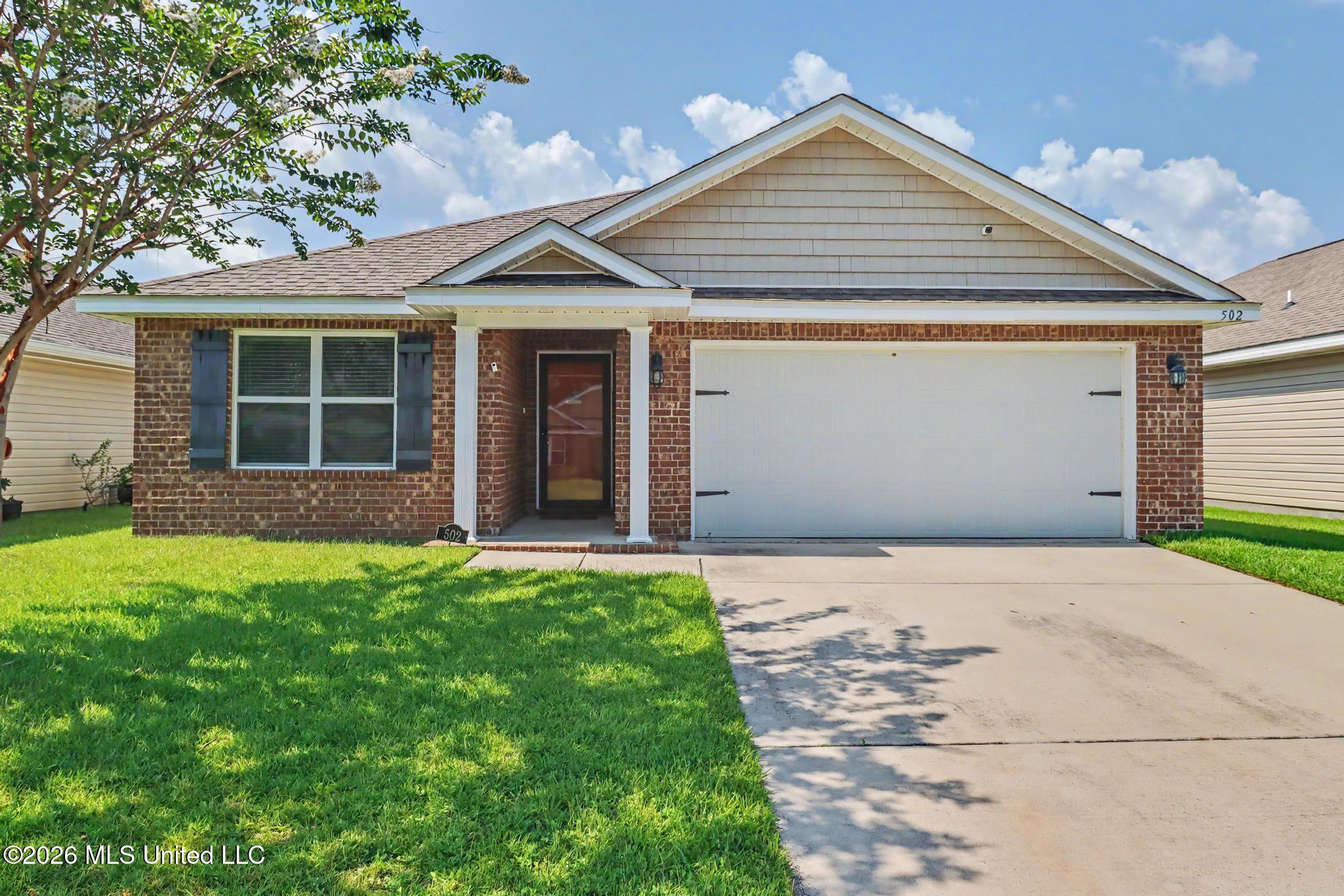 502 E Marigold Drive — photo