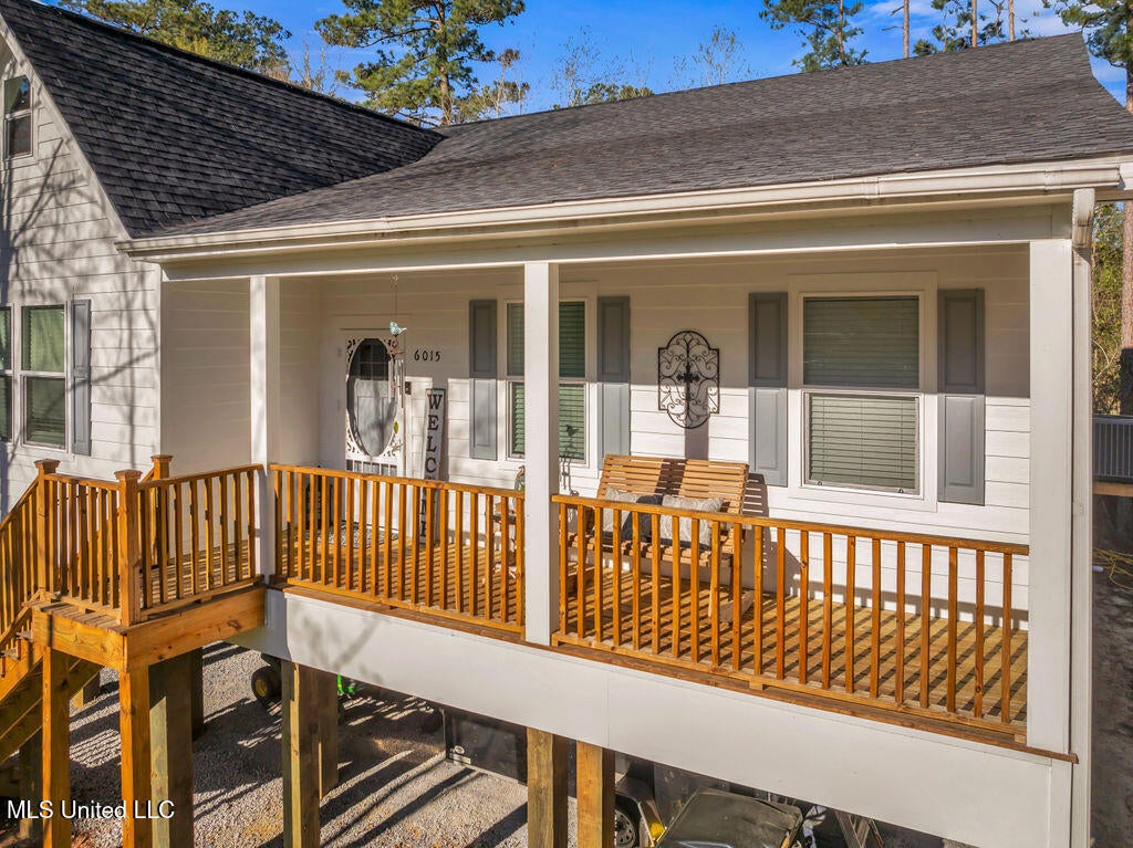 6015 Choctaw Place — photo
