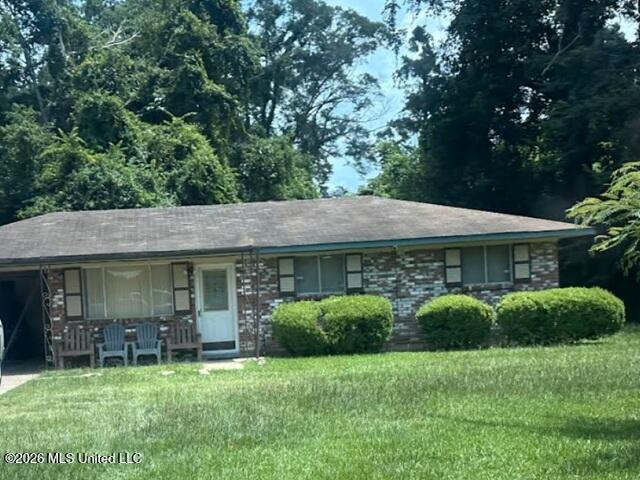227 Country Club Drive — photo