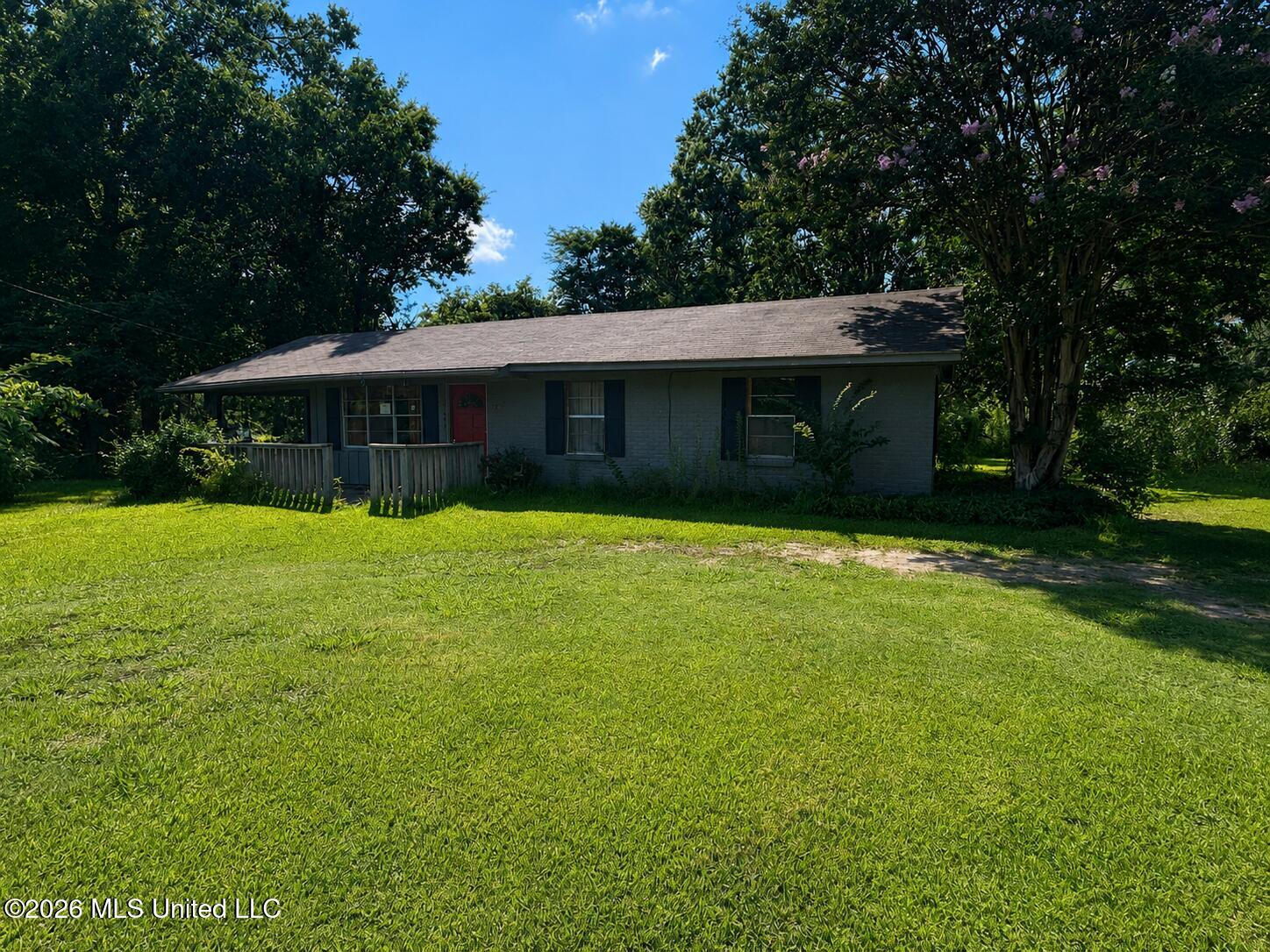 5499 Mississippi 7 — photo
