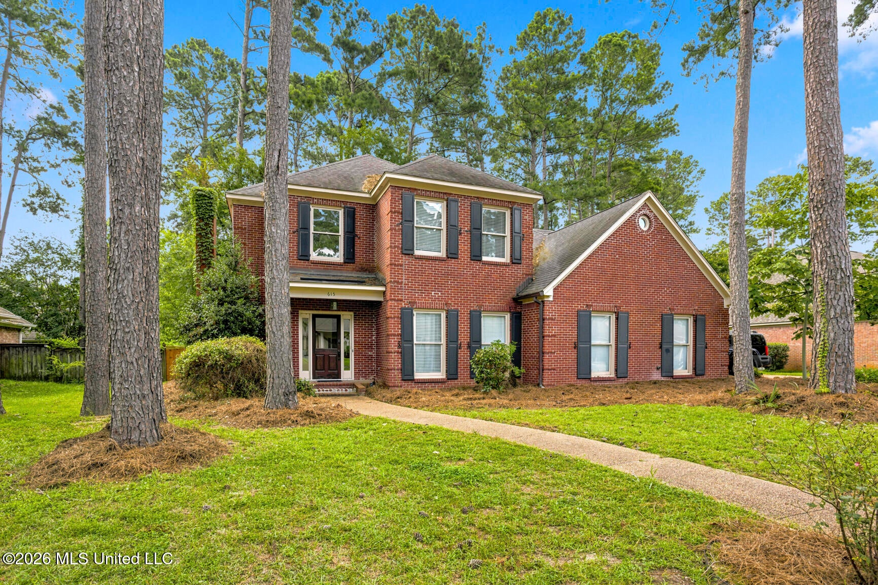 615 Turnberry Lane — photo