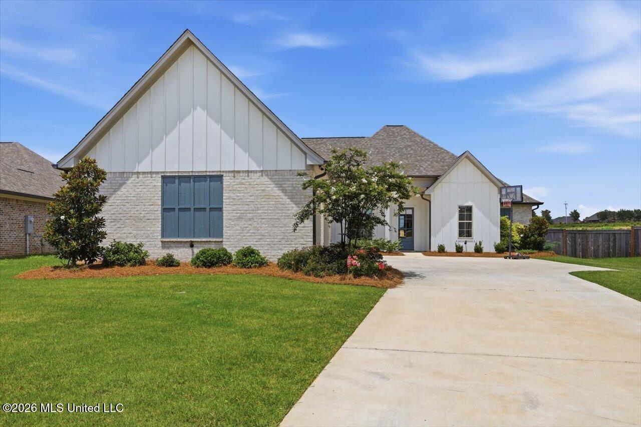249 Bronson Bend — photo