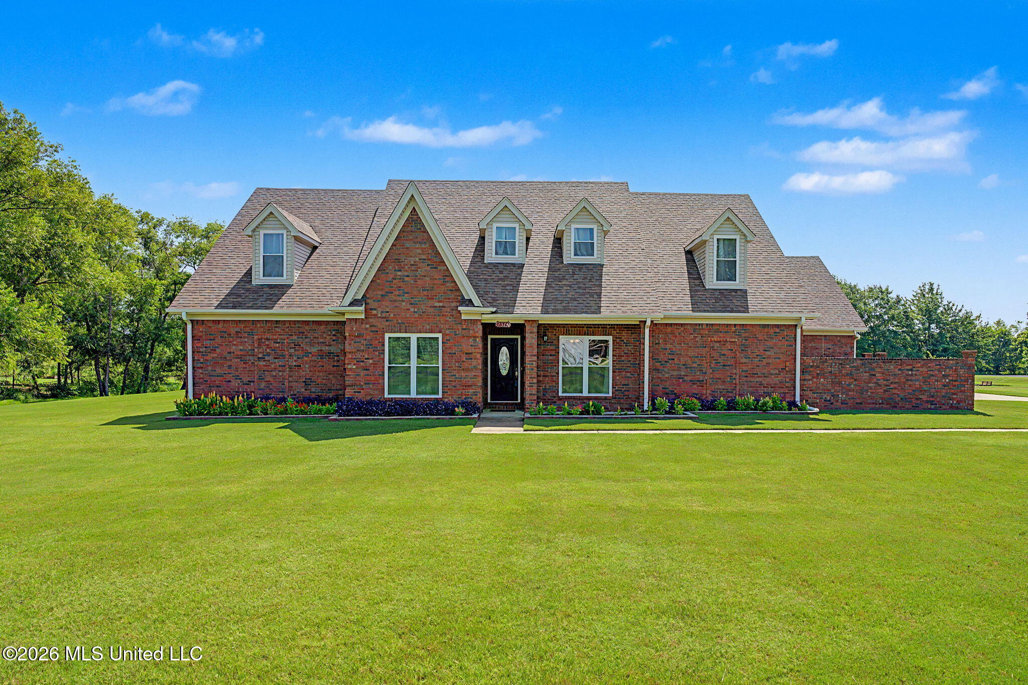 2578 Oak Crossing Drive — photo
