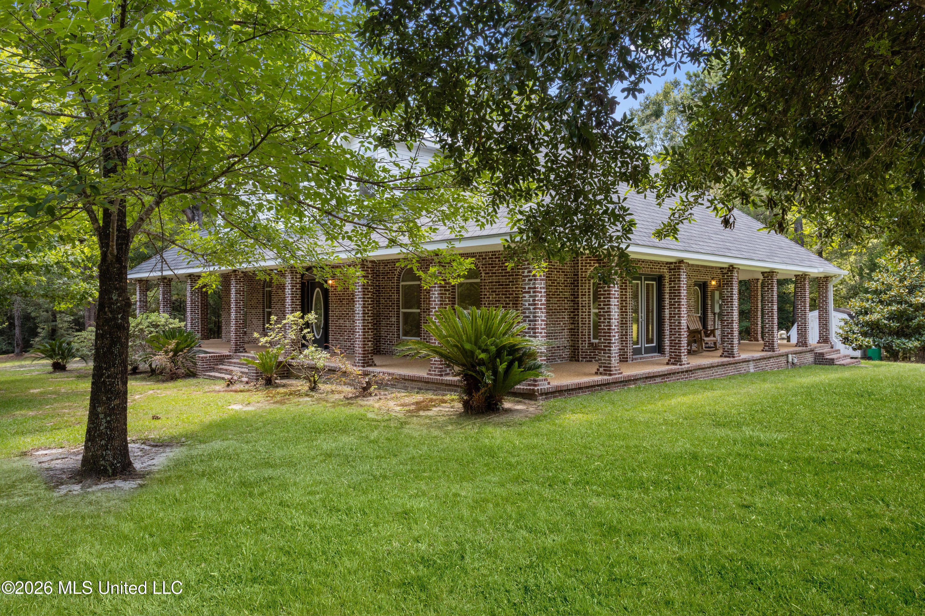 16109 Roberts Road — photo