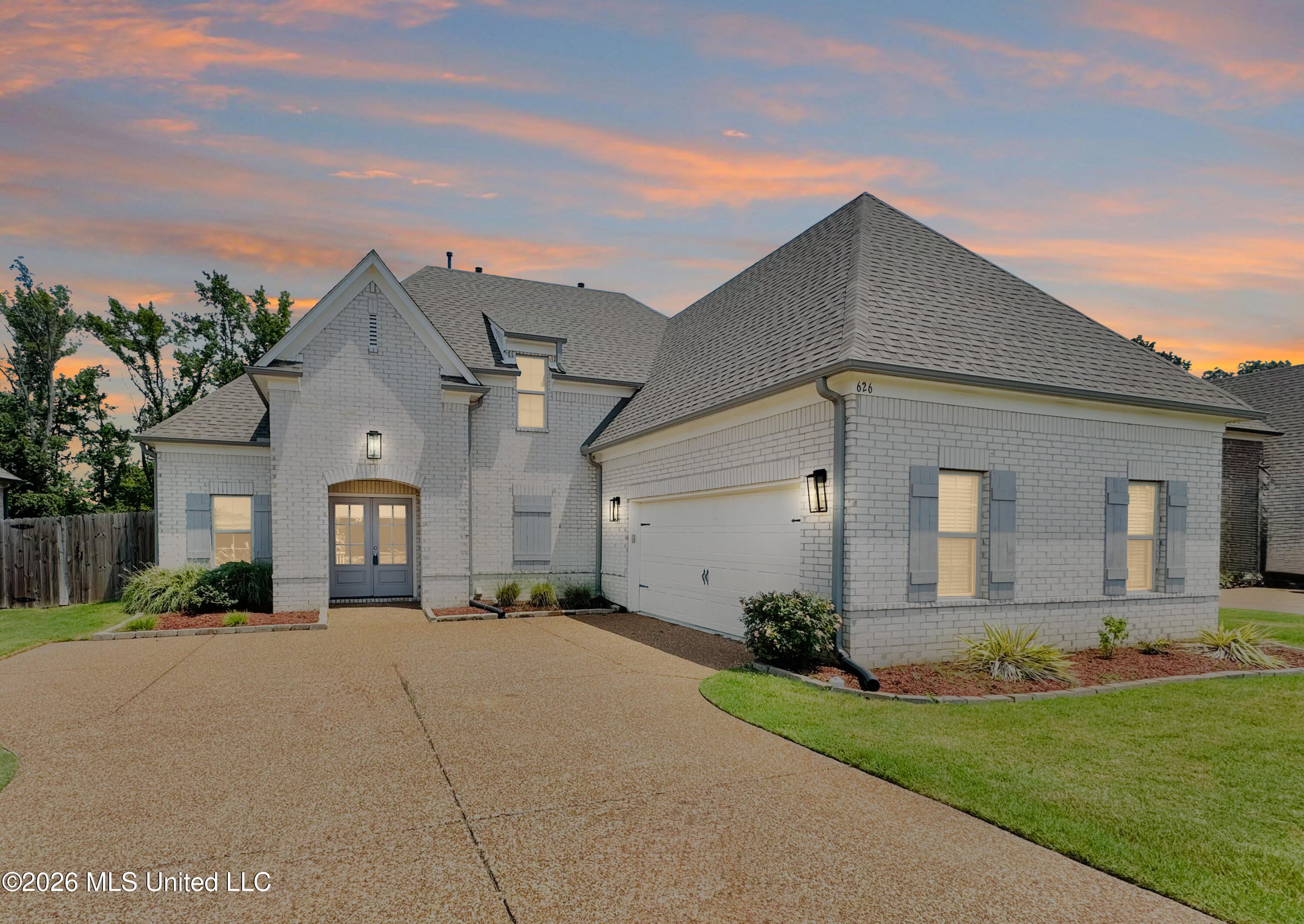 626 Dudley Drive — photo