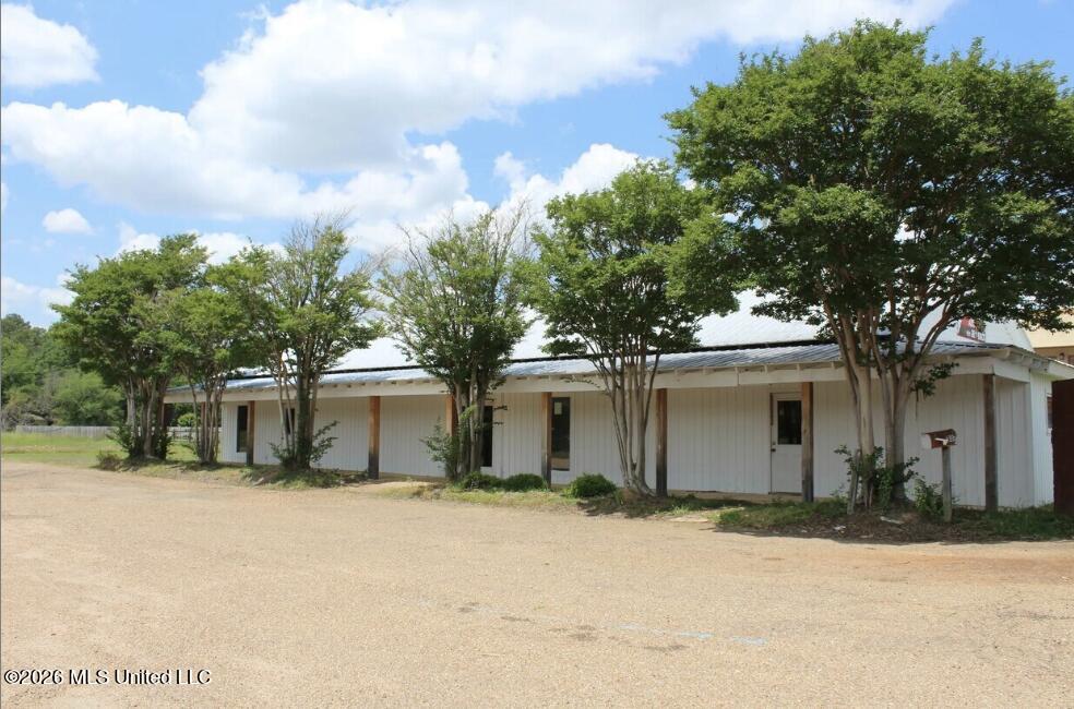 307 S Pearson Road — photo