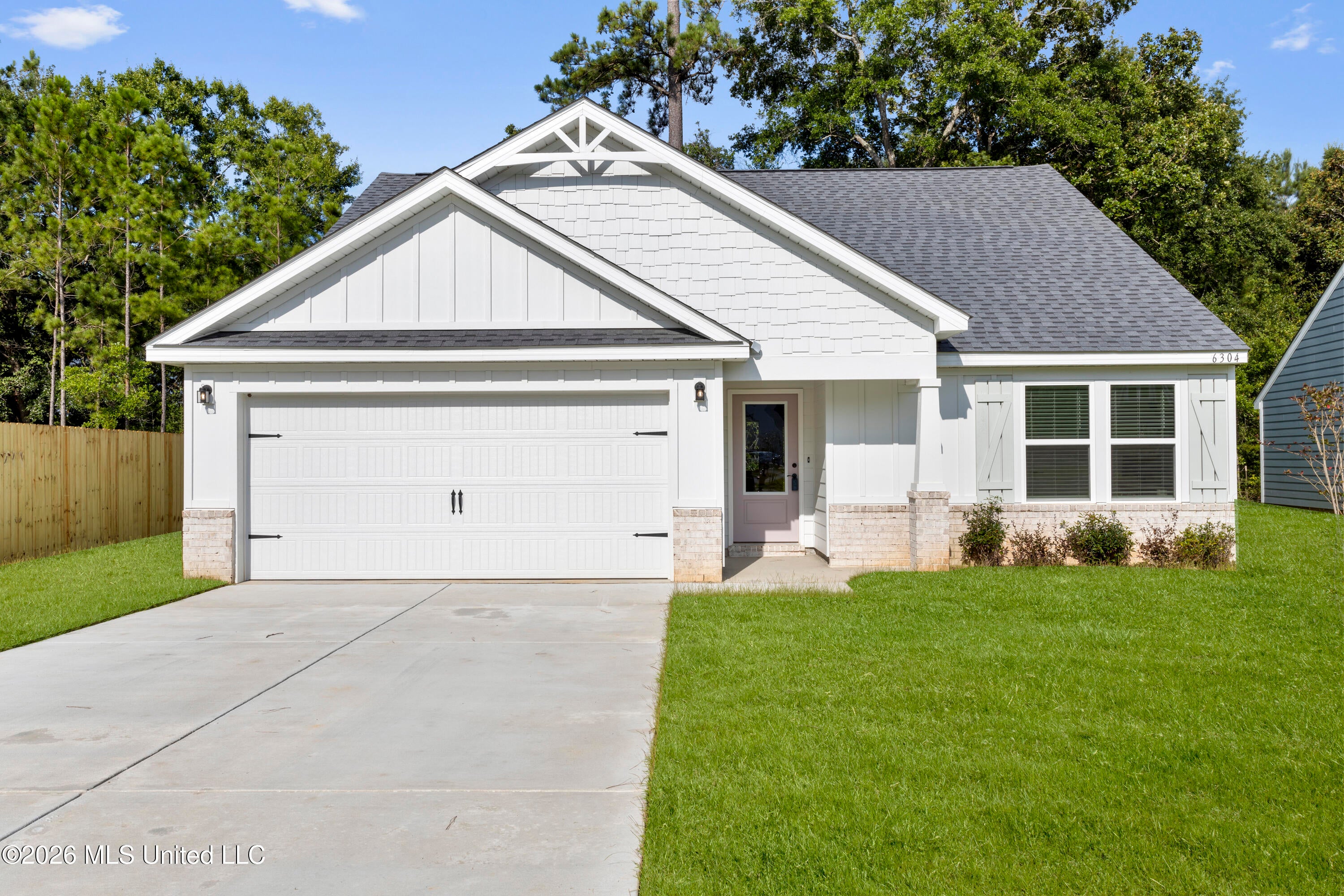 6304 Annie Cove — photo