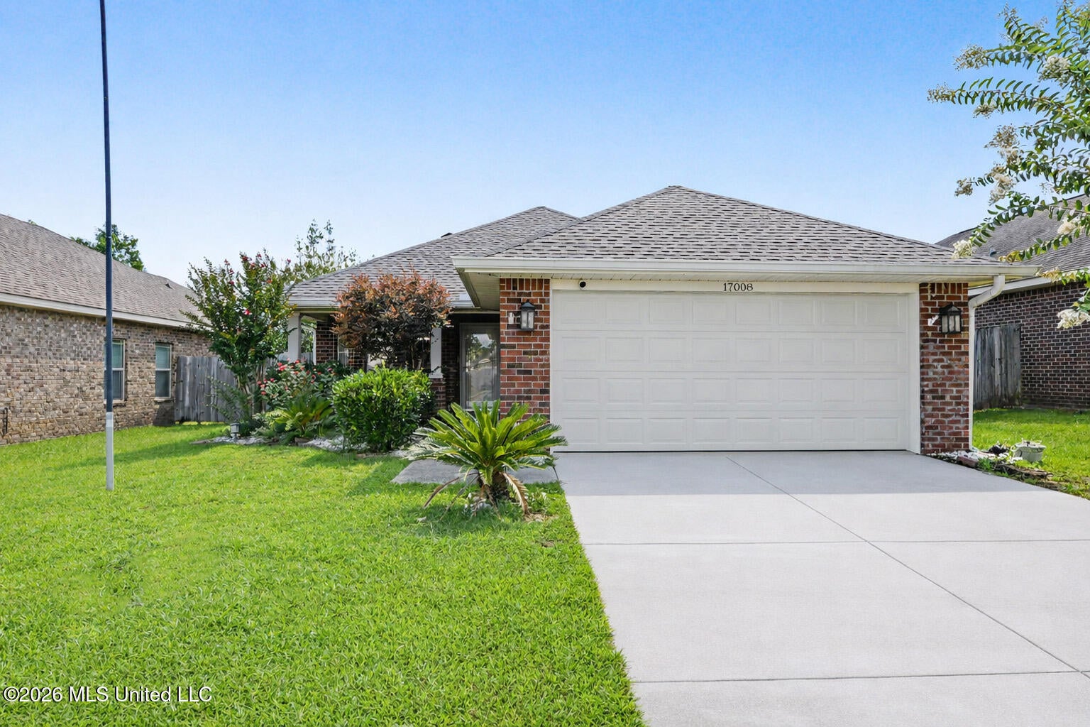 17008 Date Palm Drive — photo