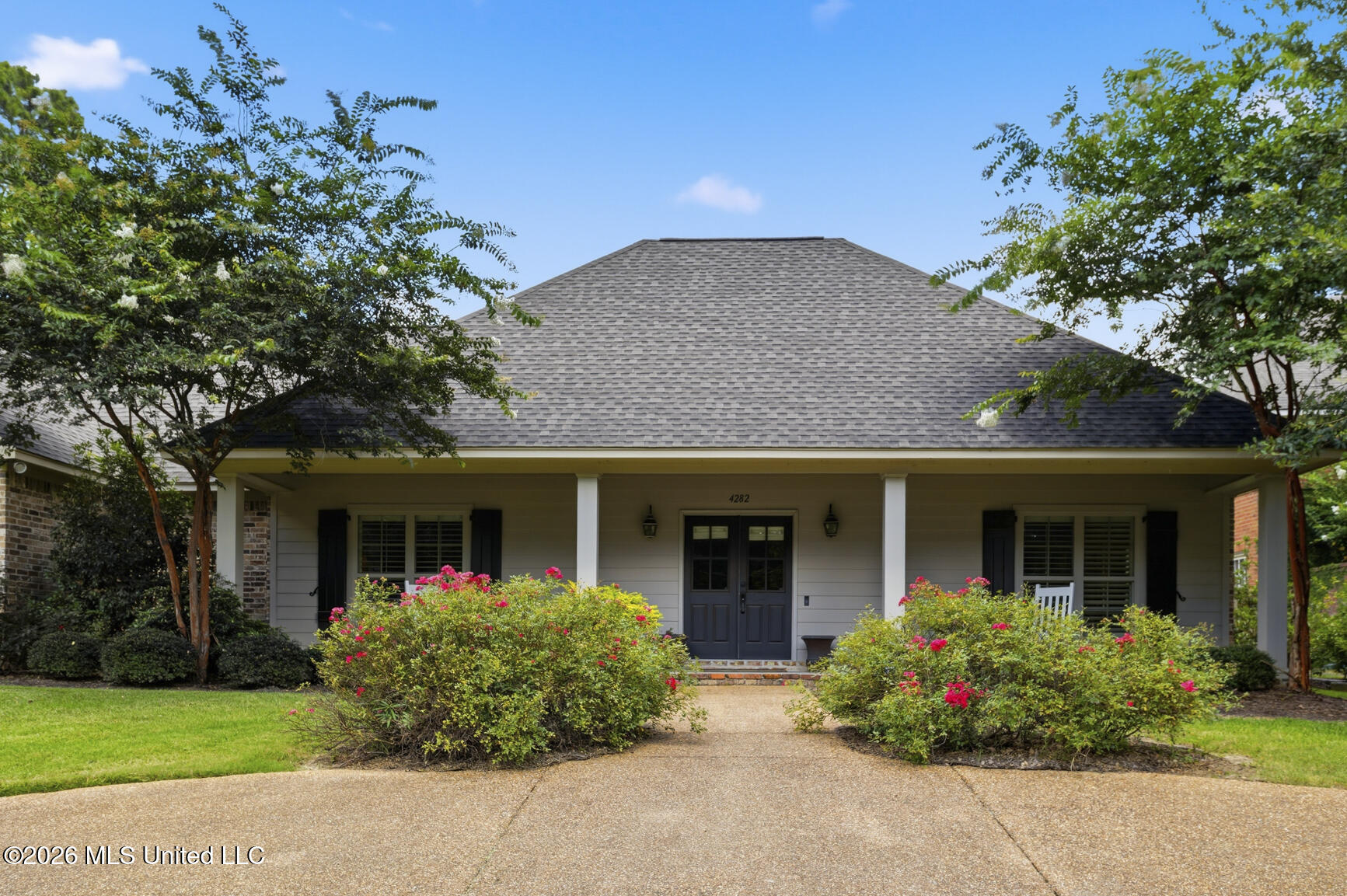 4282 Berlin Drive, Jackson, MS 39211 — photo 2