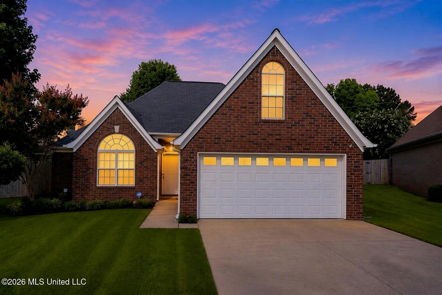 9015 Ontario Drive — photo
