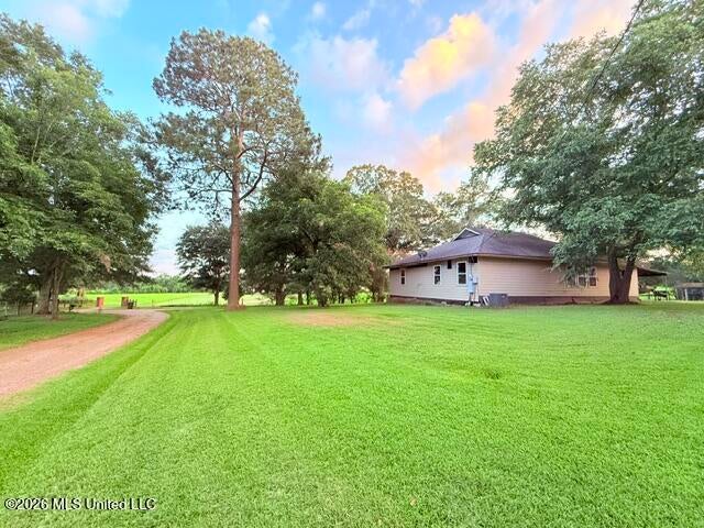 25 Wes Dillon Road — photo