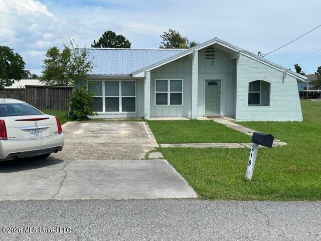216 White Harbor Road — photo