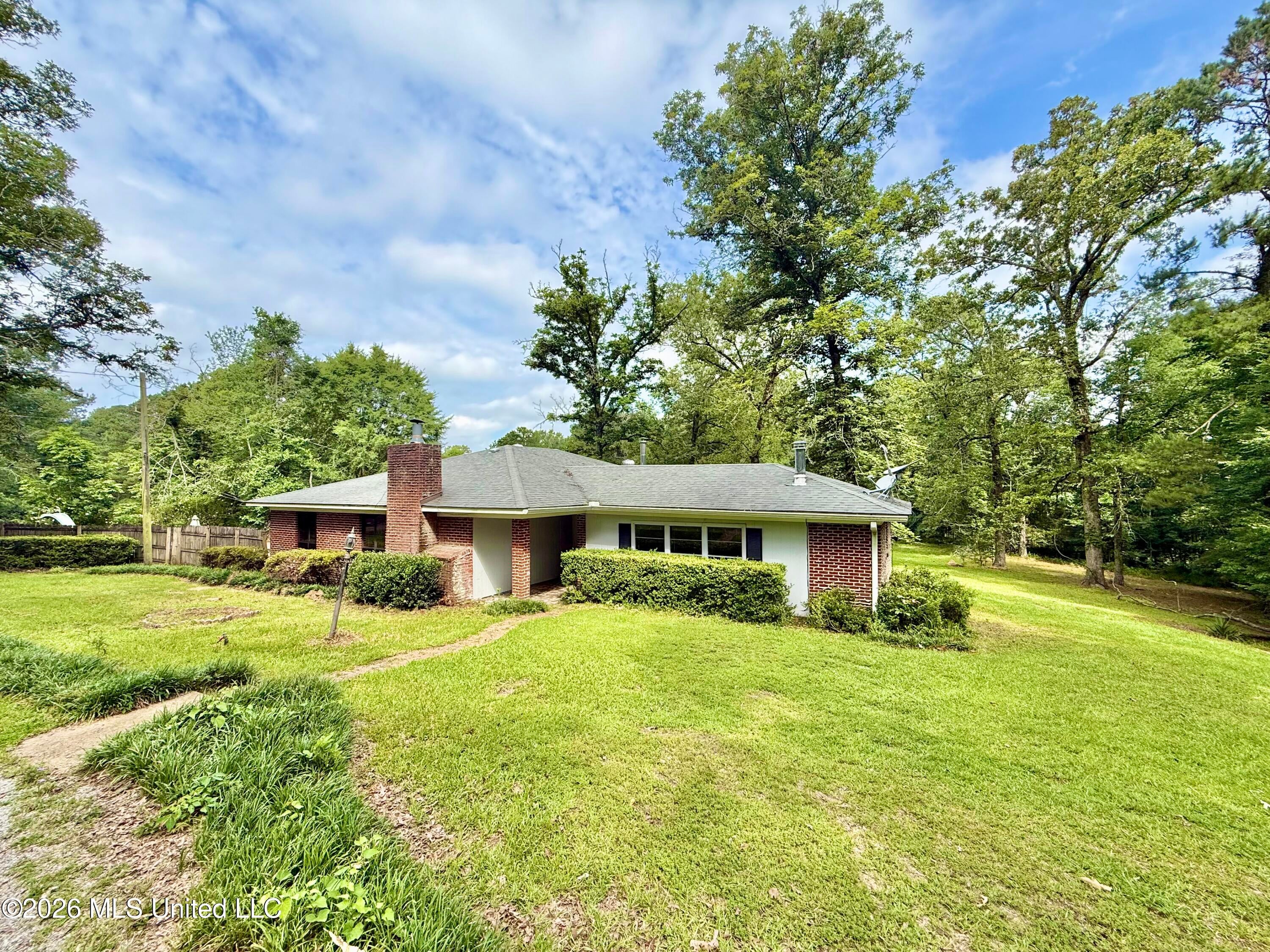 1019 Dry Grove Road — photo