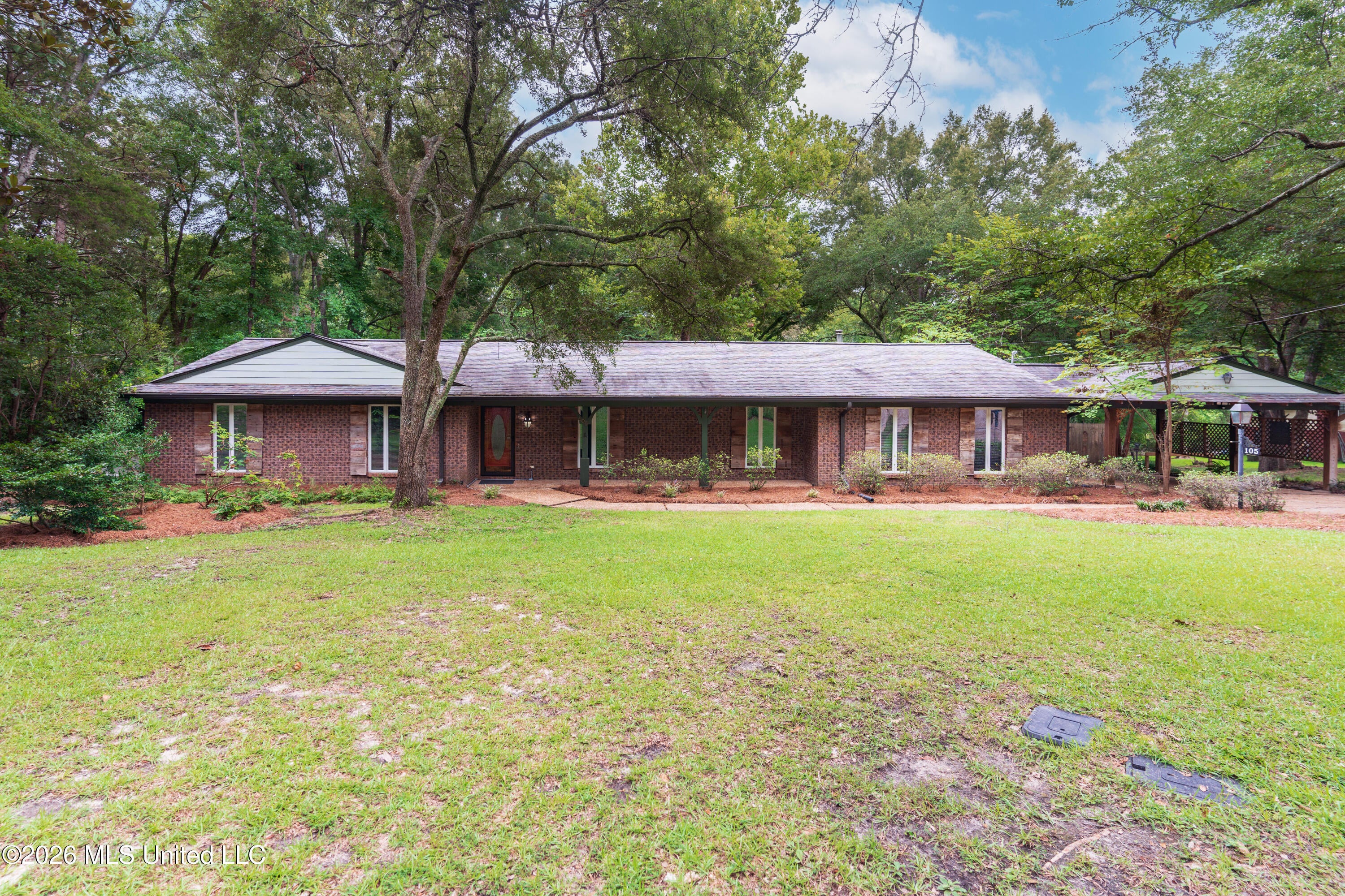 105 Mclendon Drive — photo
