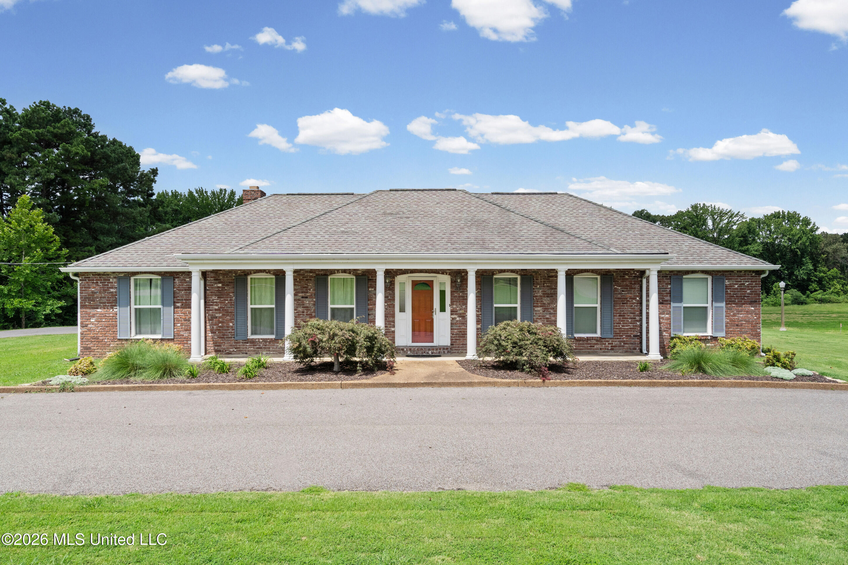 123 S Malone Road — photo
