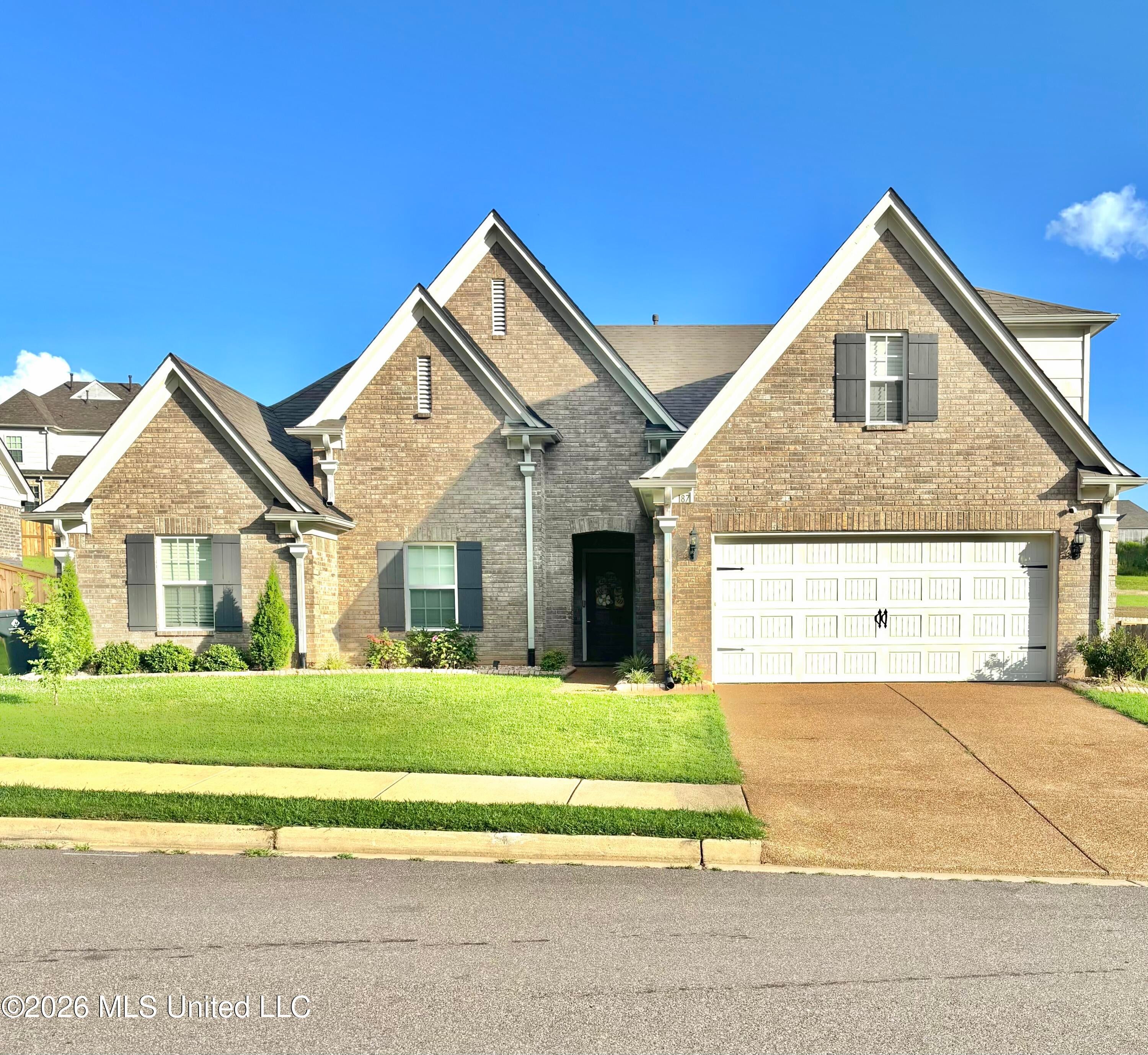 187 Magnolia Heights Drive — photo