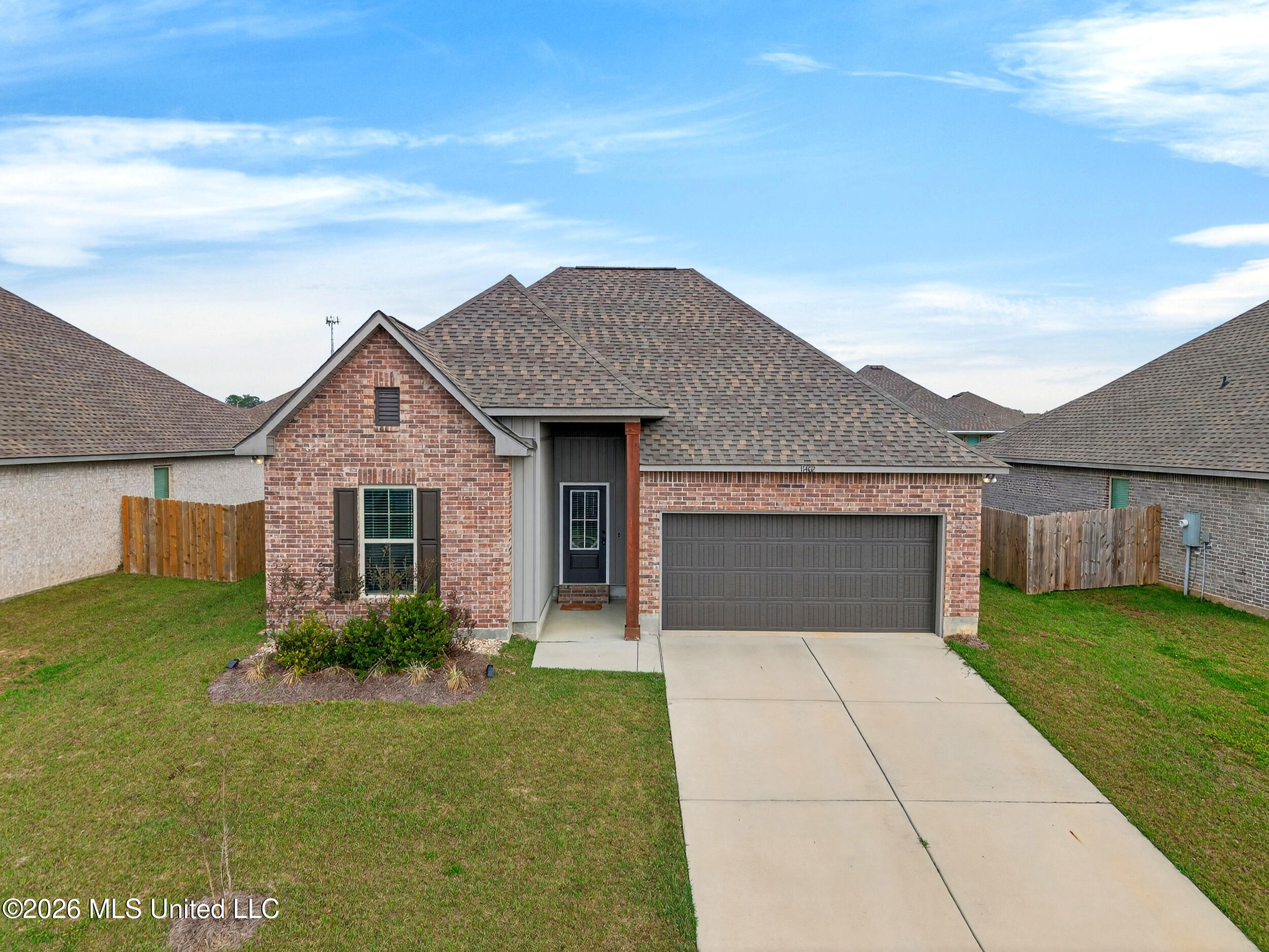 11402 Crystal Lake Drive — photo