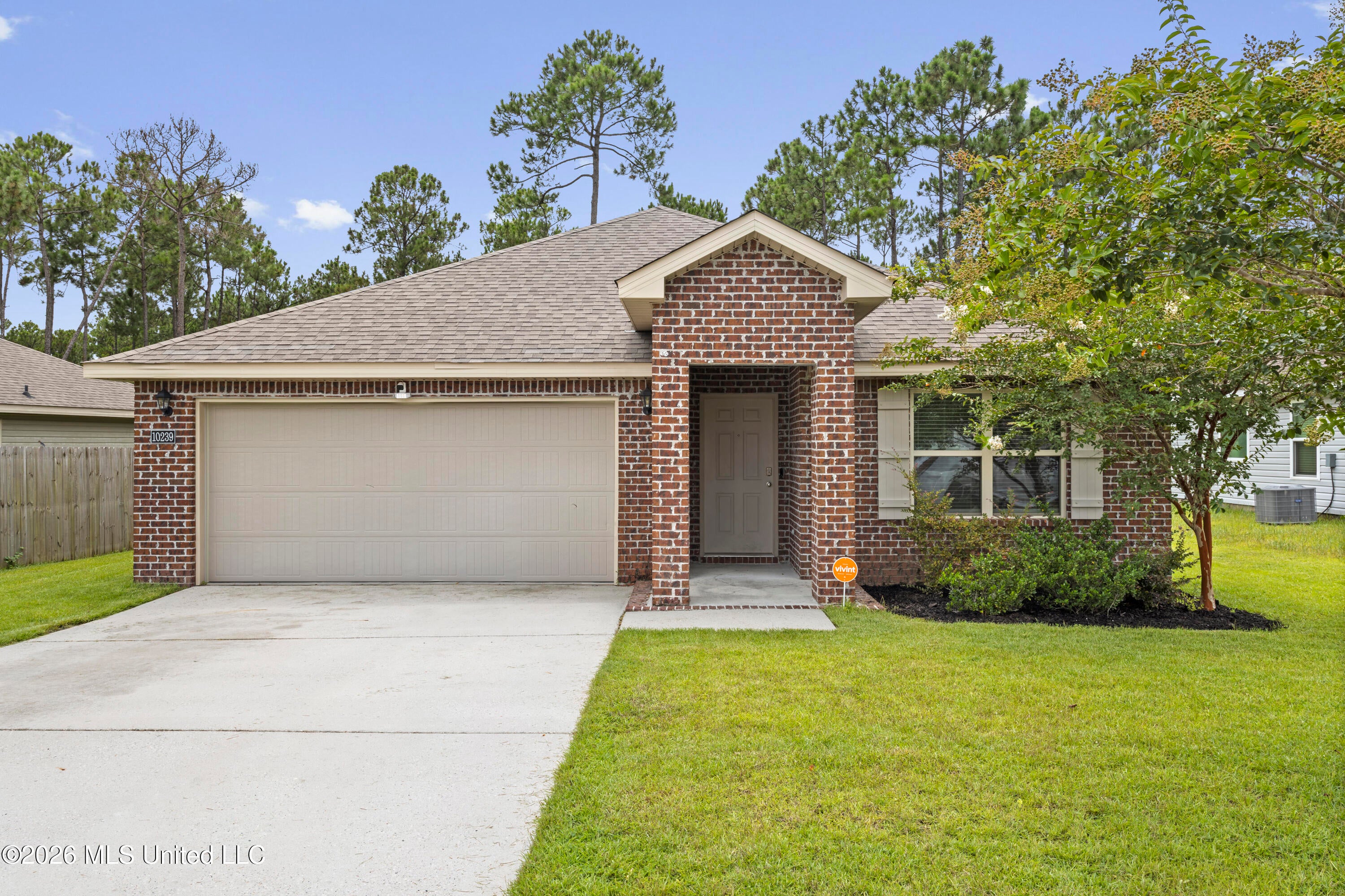 10239 Willow Leaf Drive — photo