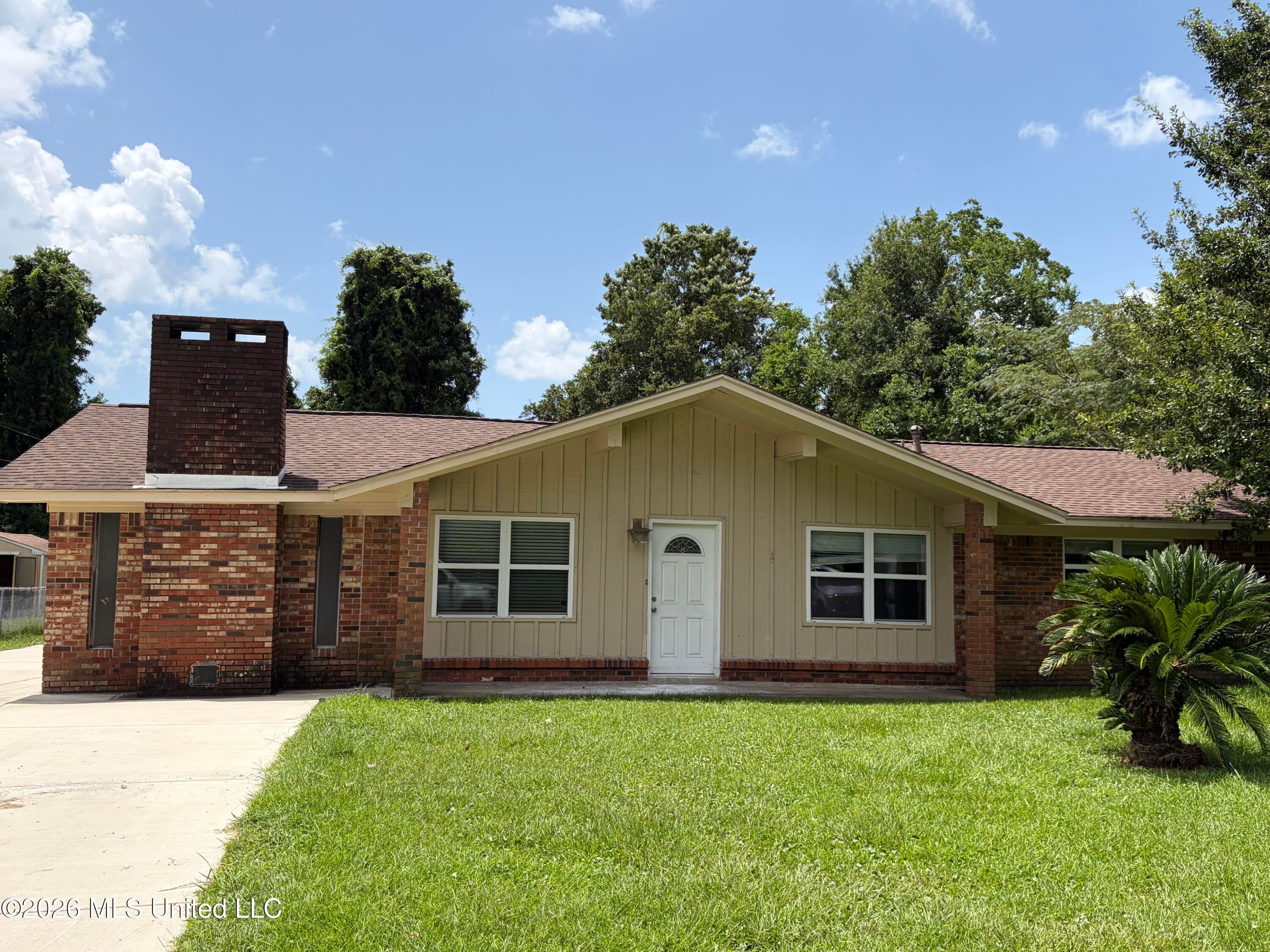 2191 Floyd Drive — photo