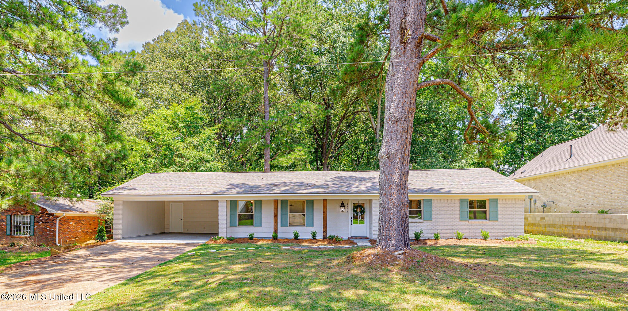 1209 Laurelwood Drive — photo
