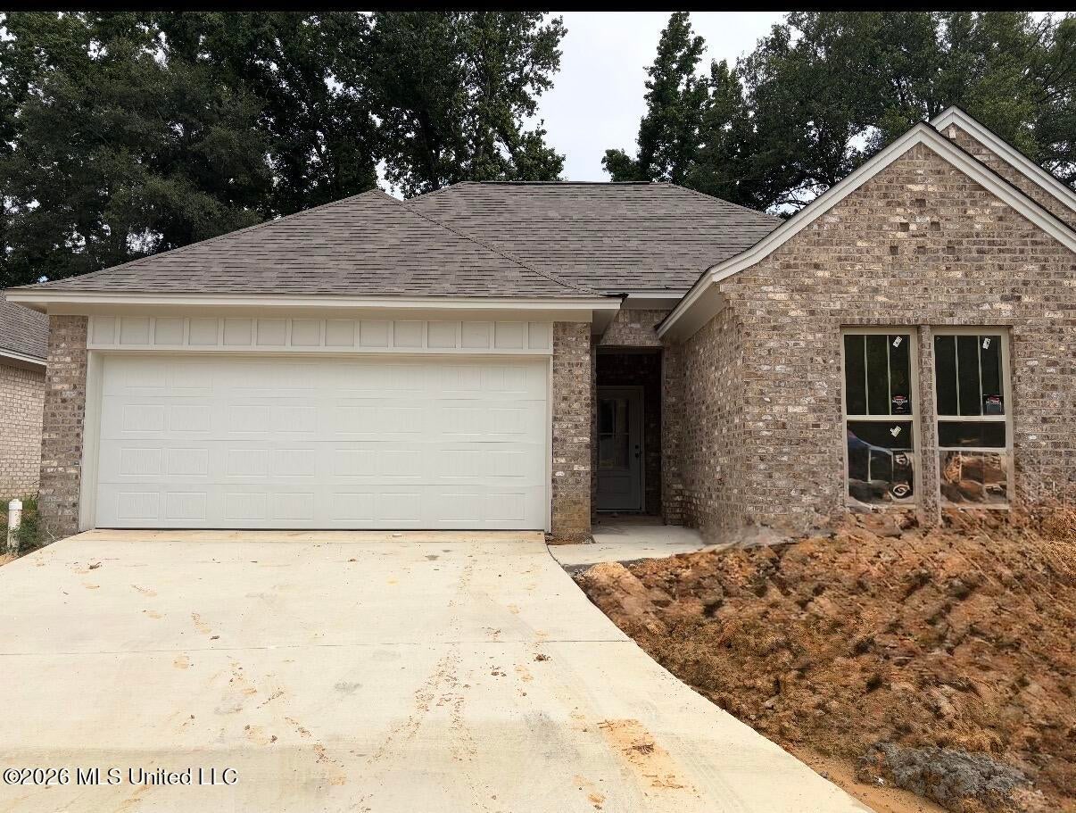 117 Hyde Pk Drive — photo