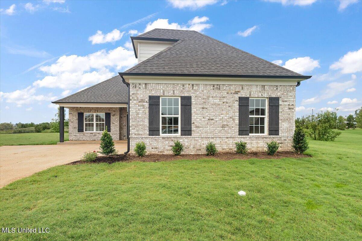 6396 River Lane — photo