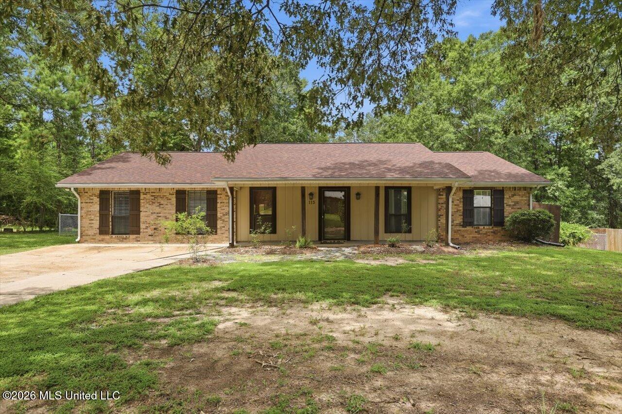 113 Golden Estates Drive — photo