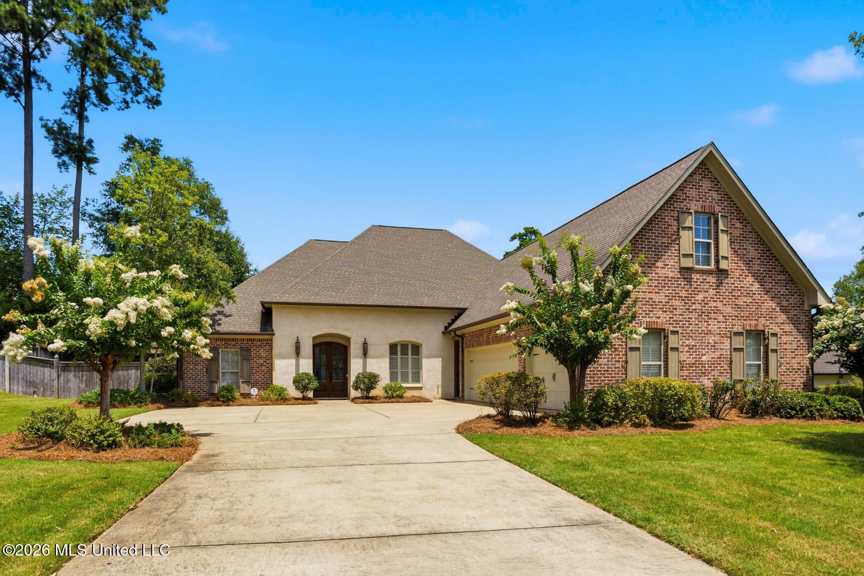 213 Breezy Hill Drive — photo