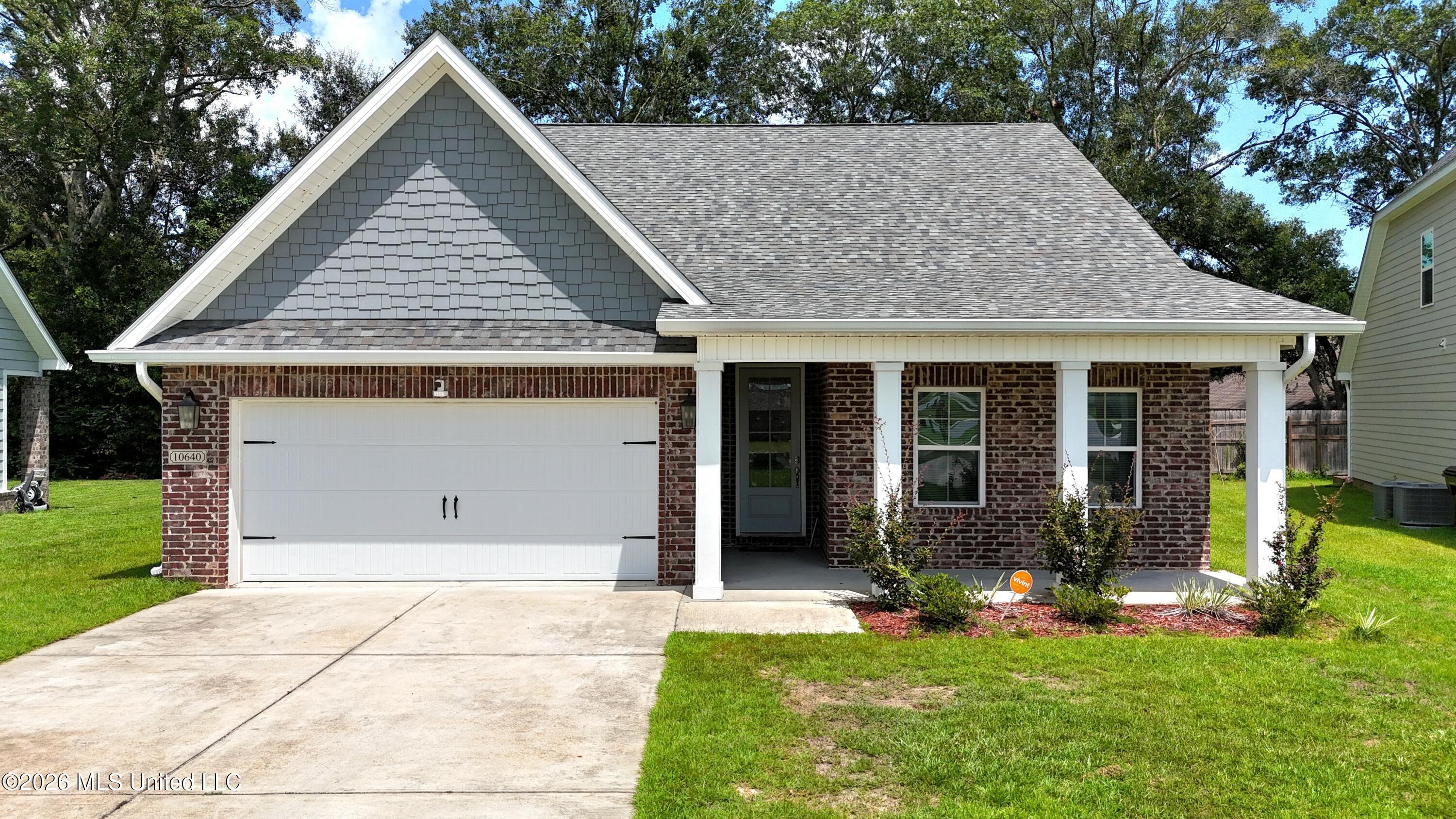 10640 Wren Grove — photo