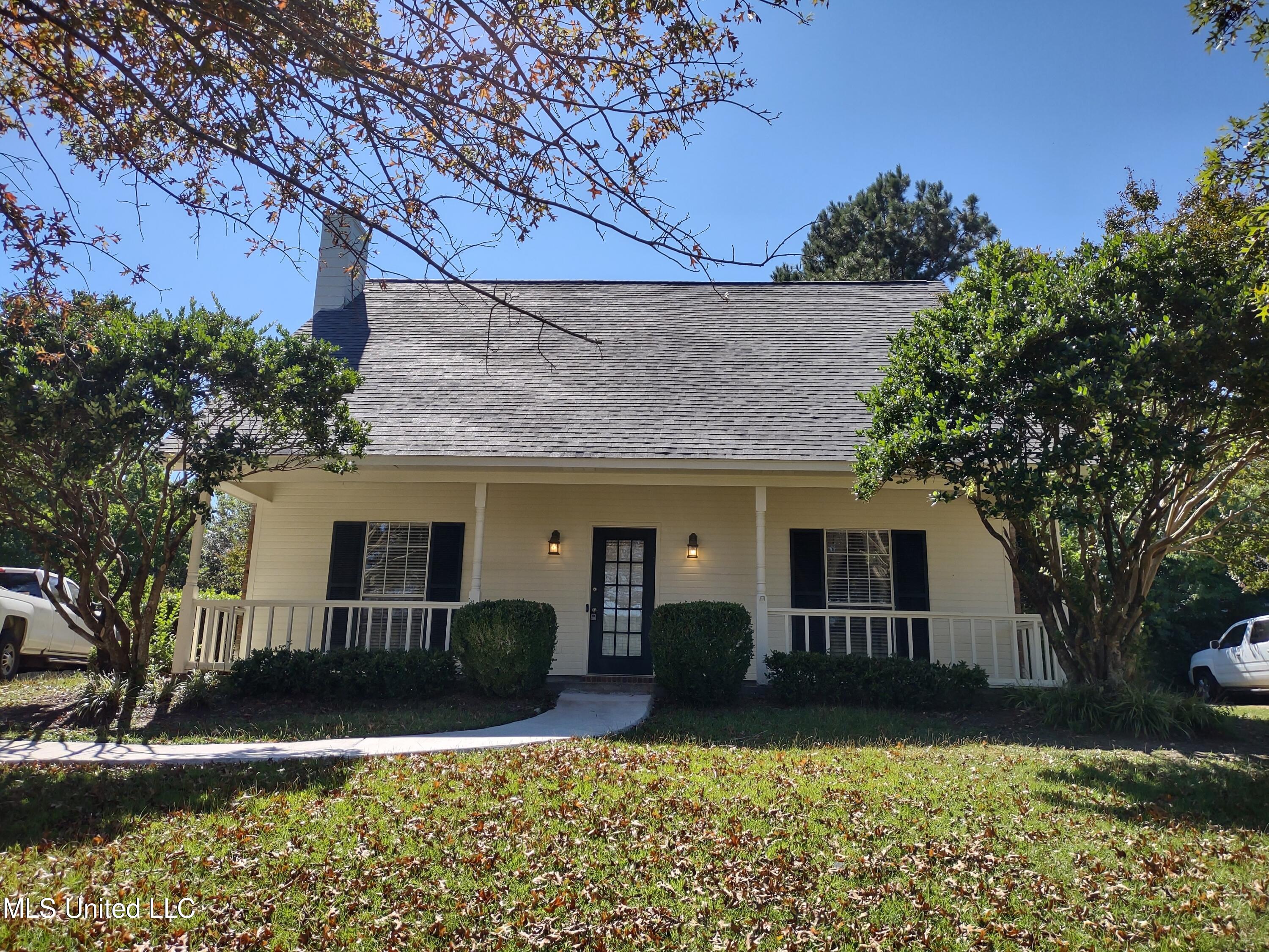 336 Pebble Creek Drive — photo