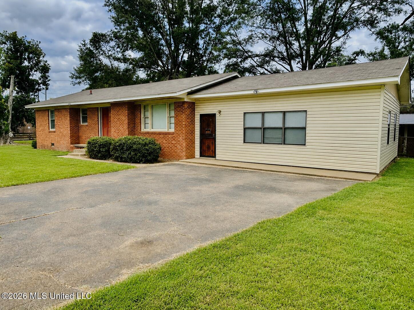14081 Browning Road 520 — photo