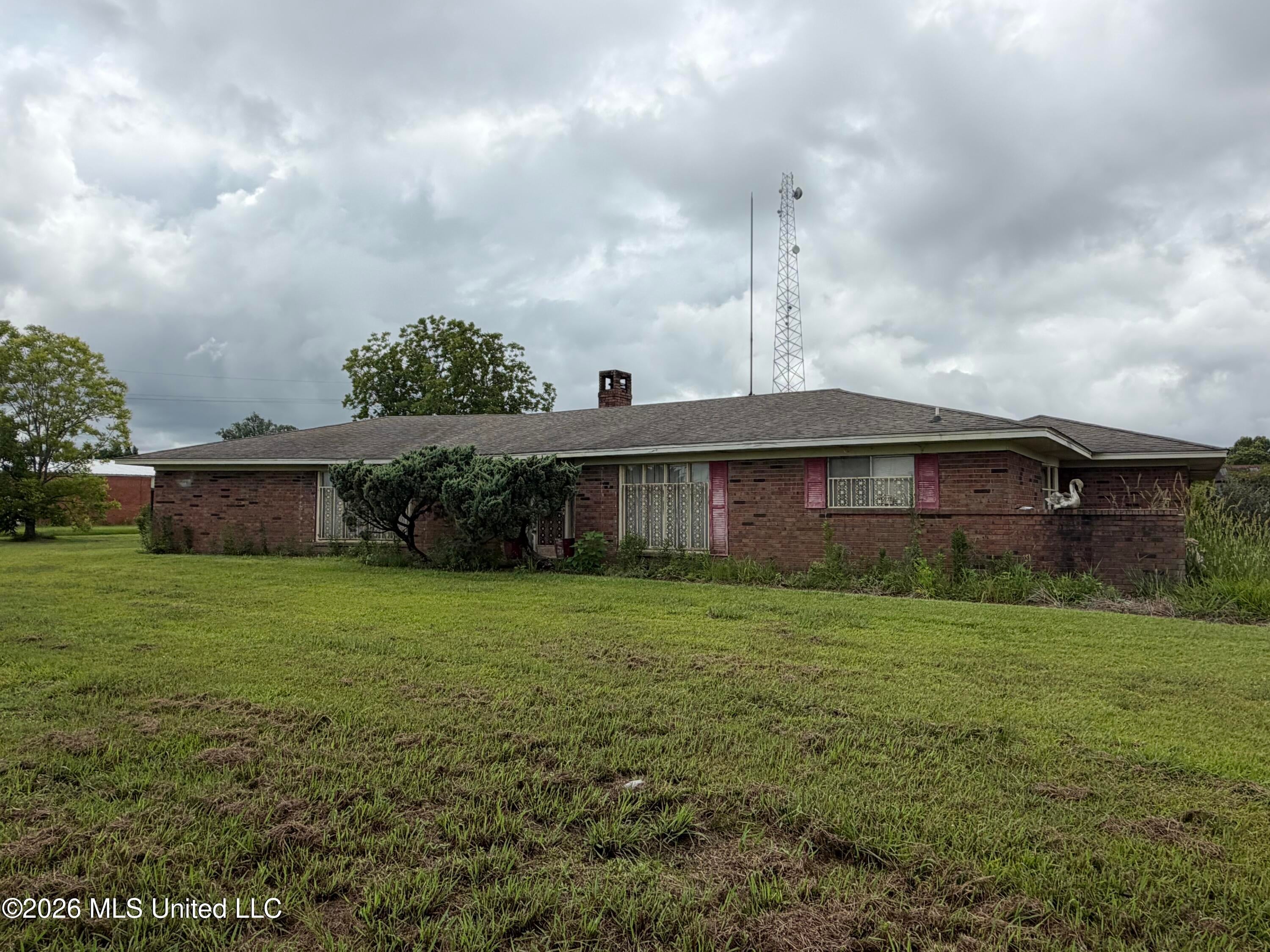 4370 US. 84 — photo