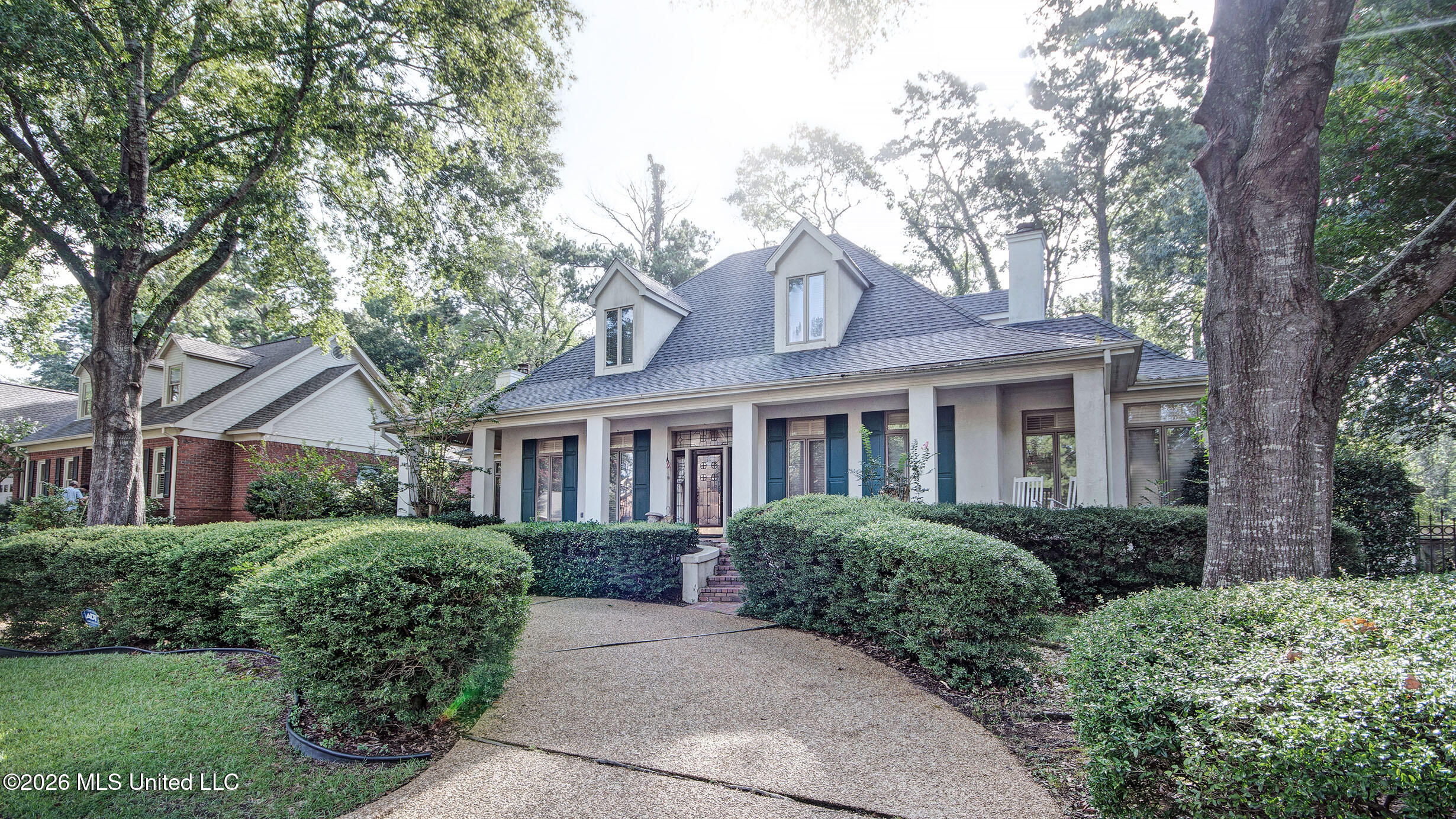 1 Pond Side Drive — photo