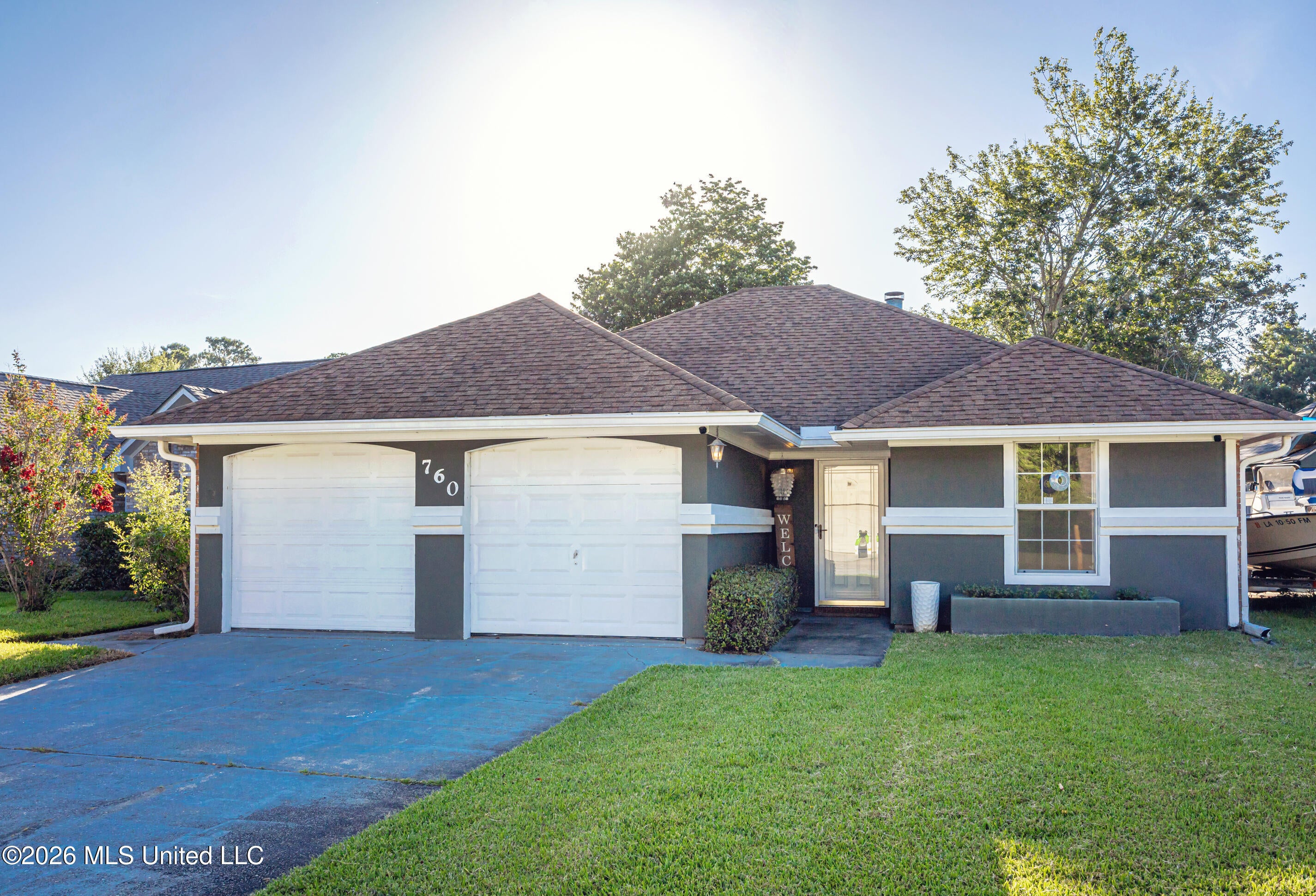 760 S Whitney Drive — photo