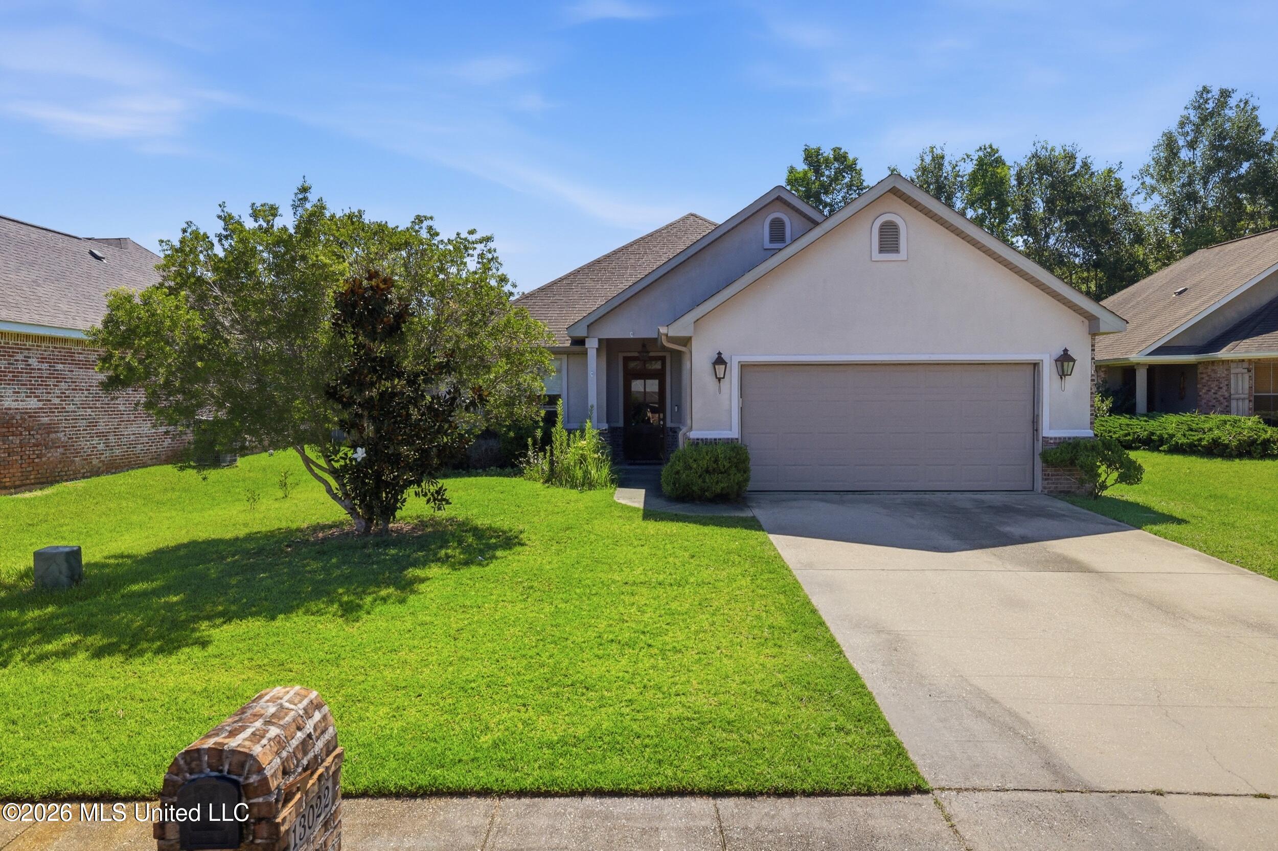 13022 Oakberry Lane — photo