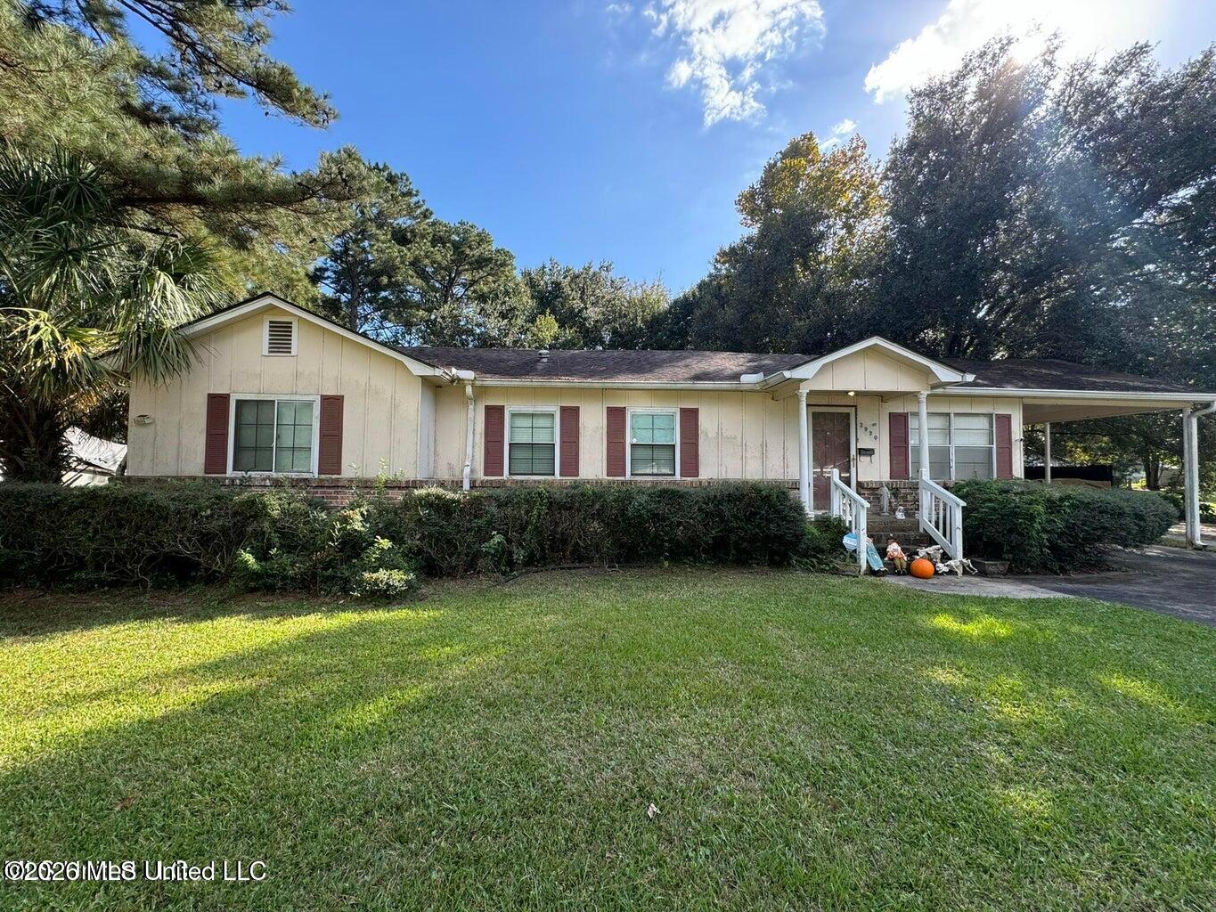 2930 Dantzler Street — photo