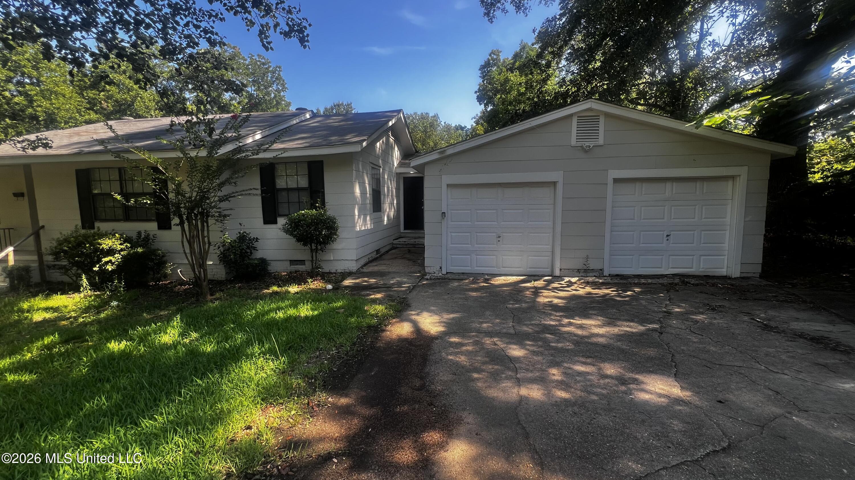 428 Northside Circle — photo