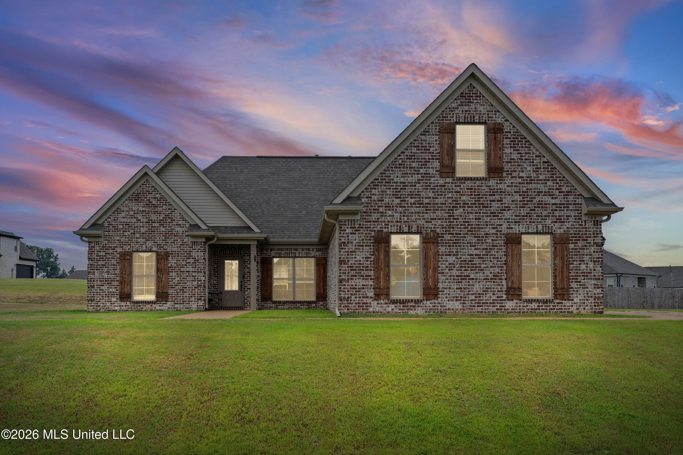 103 Cross Creek Drive — photo