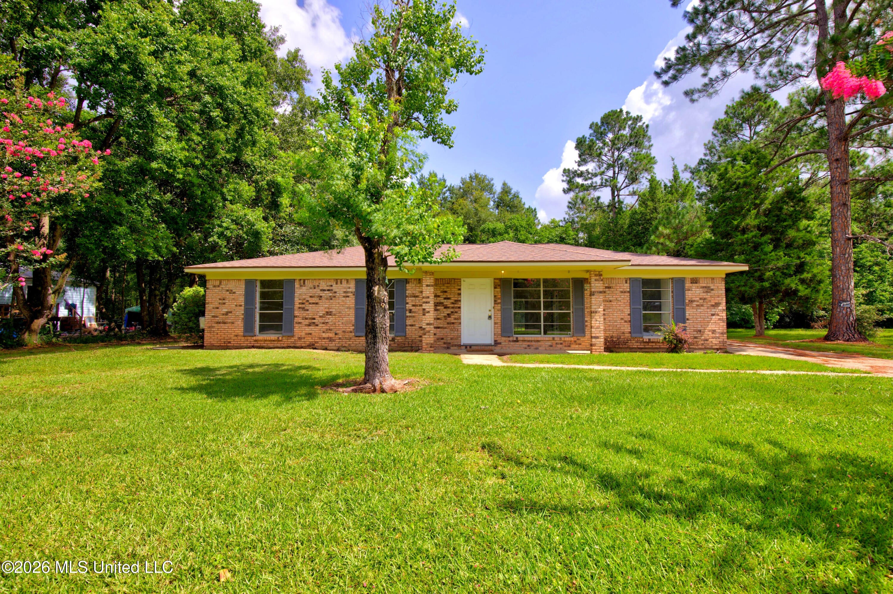 5717 Meadowview Drive — photo