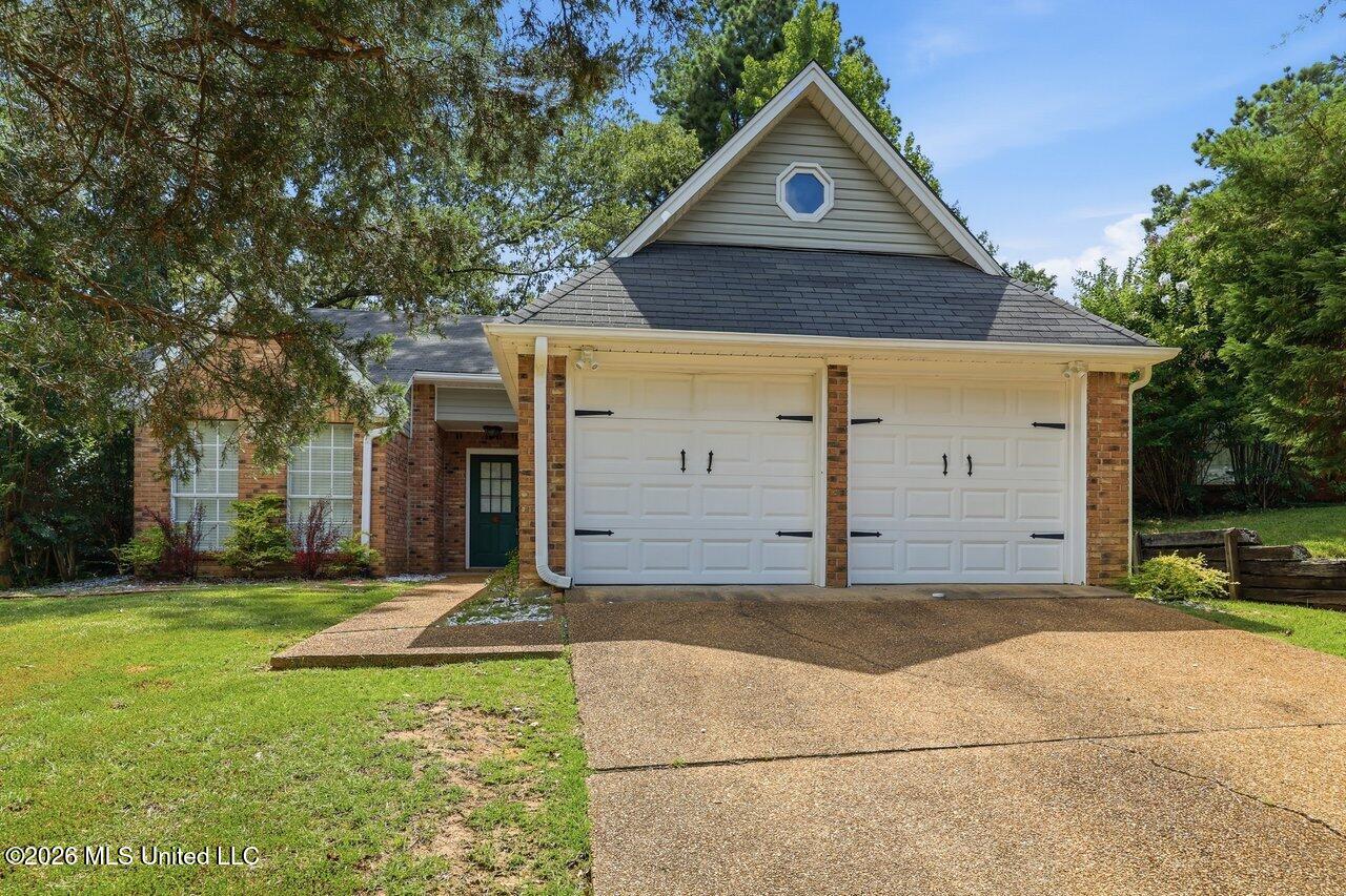 107 Huntington Hill Drive — photo
