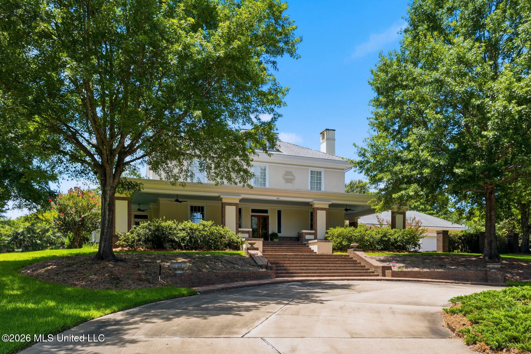 109 Overbrook Hill — photo