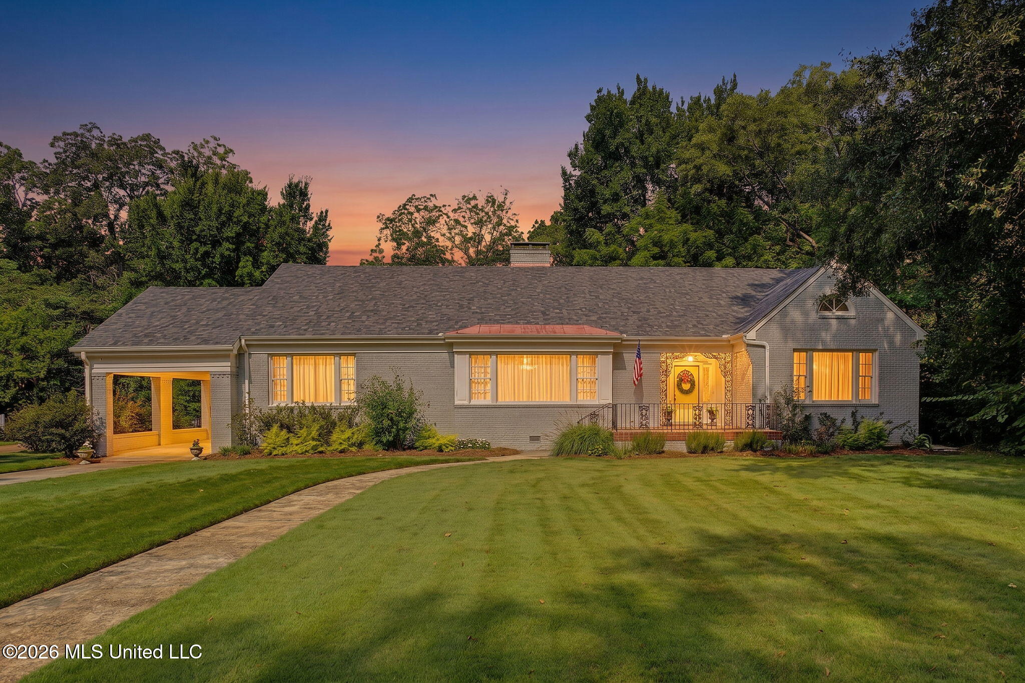 2747 Magnolia Drive — photo