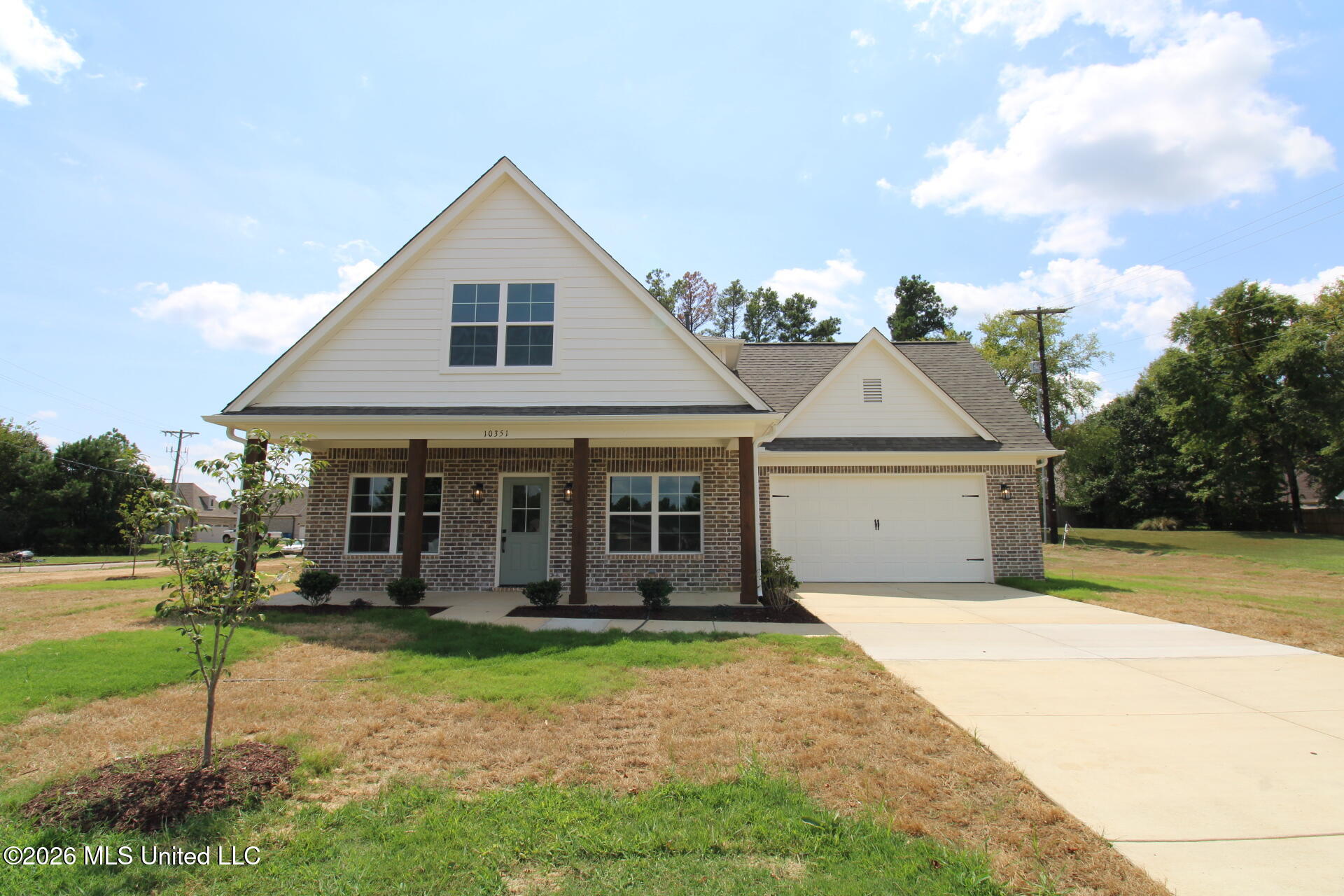 10351 Chateau Drive — photo