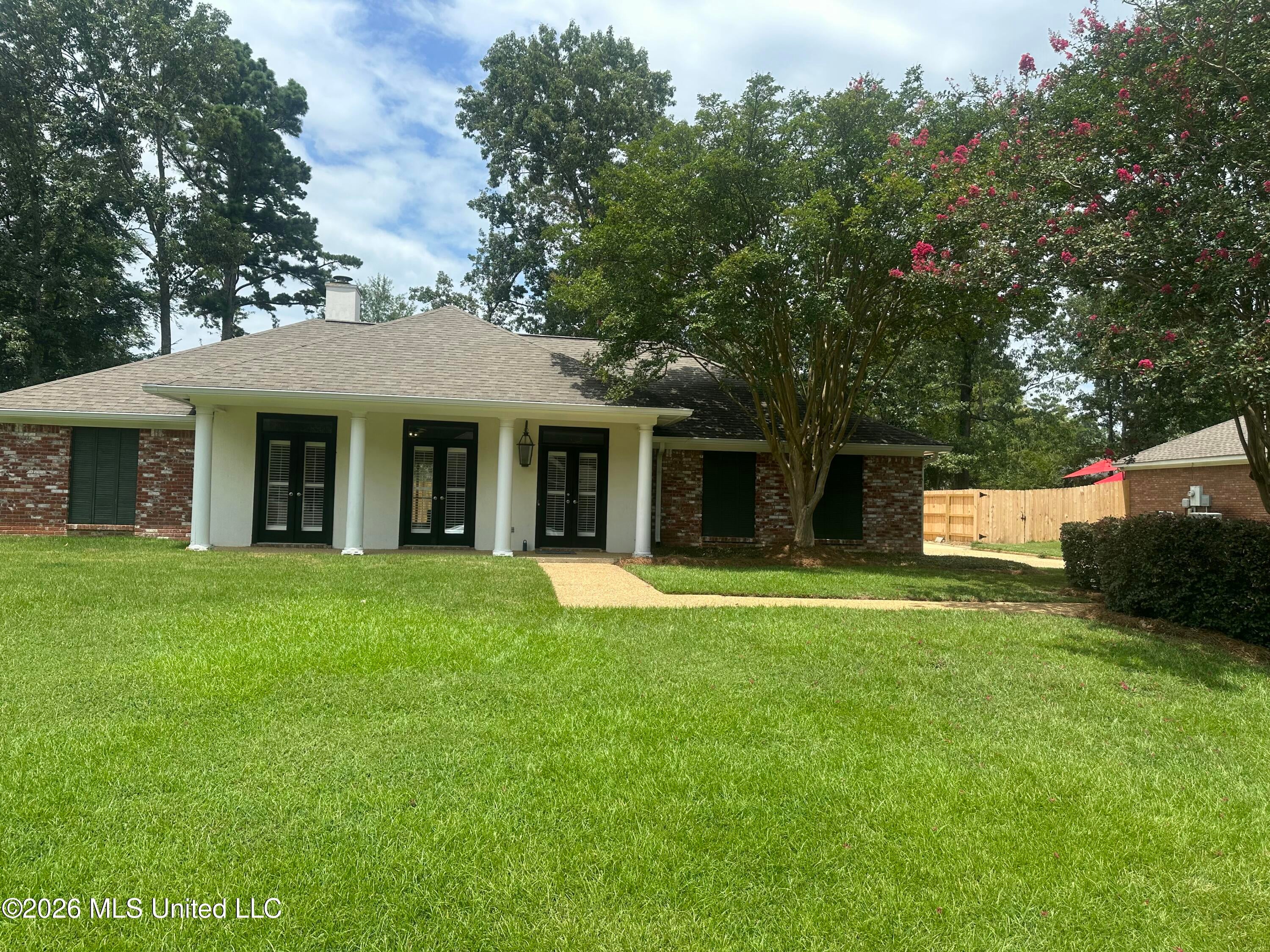 115 Marblehead Drive — photo