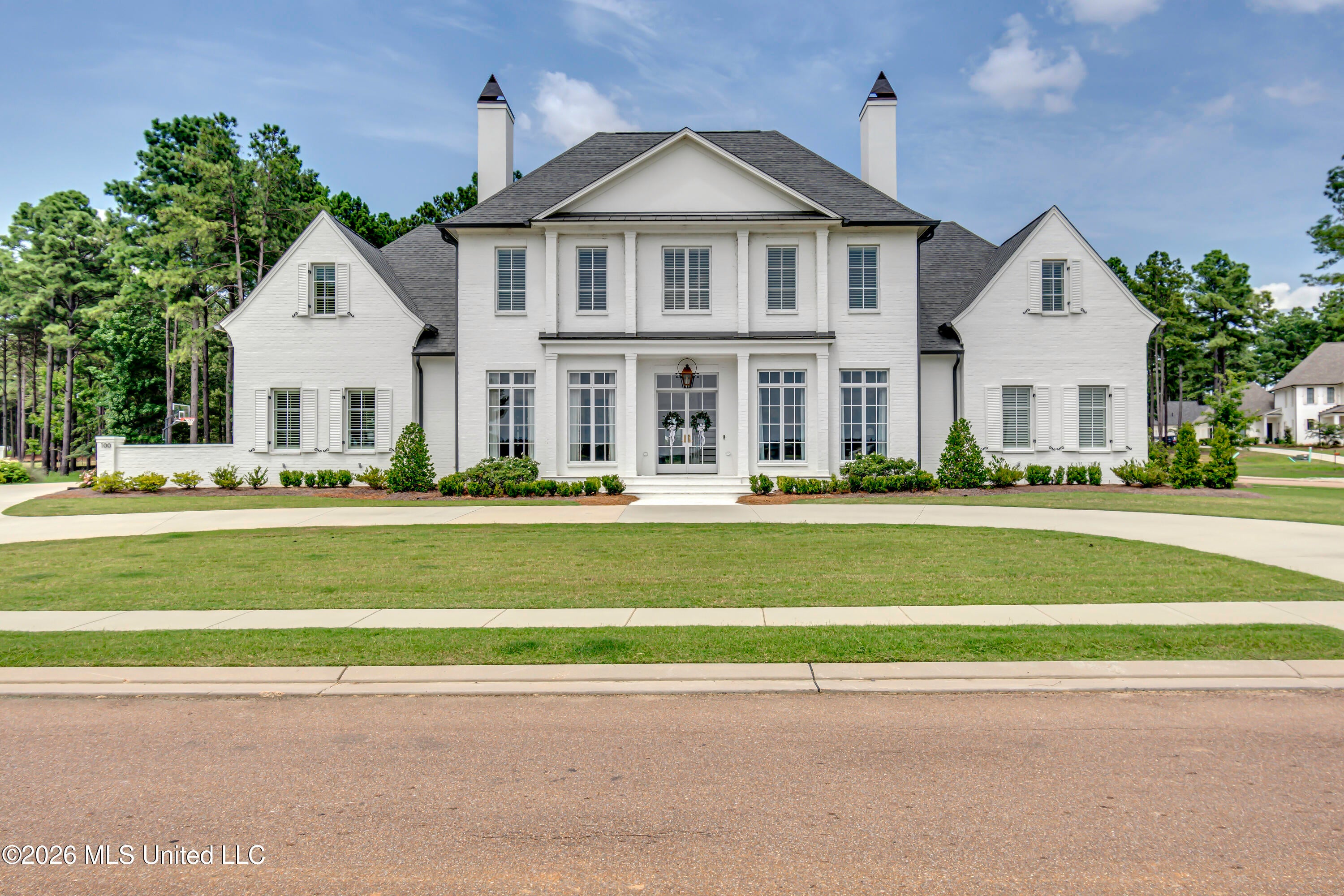 100 Winchester Loop — photo